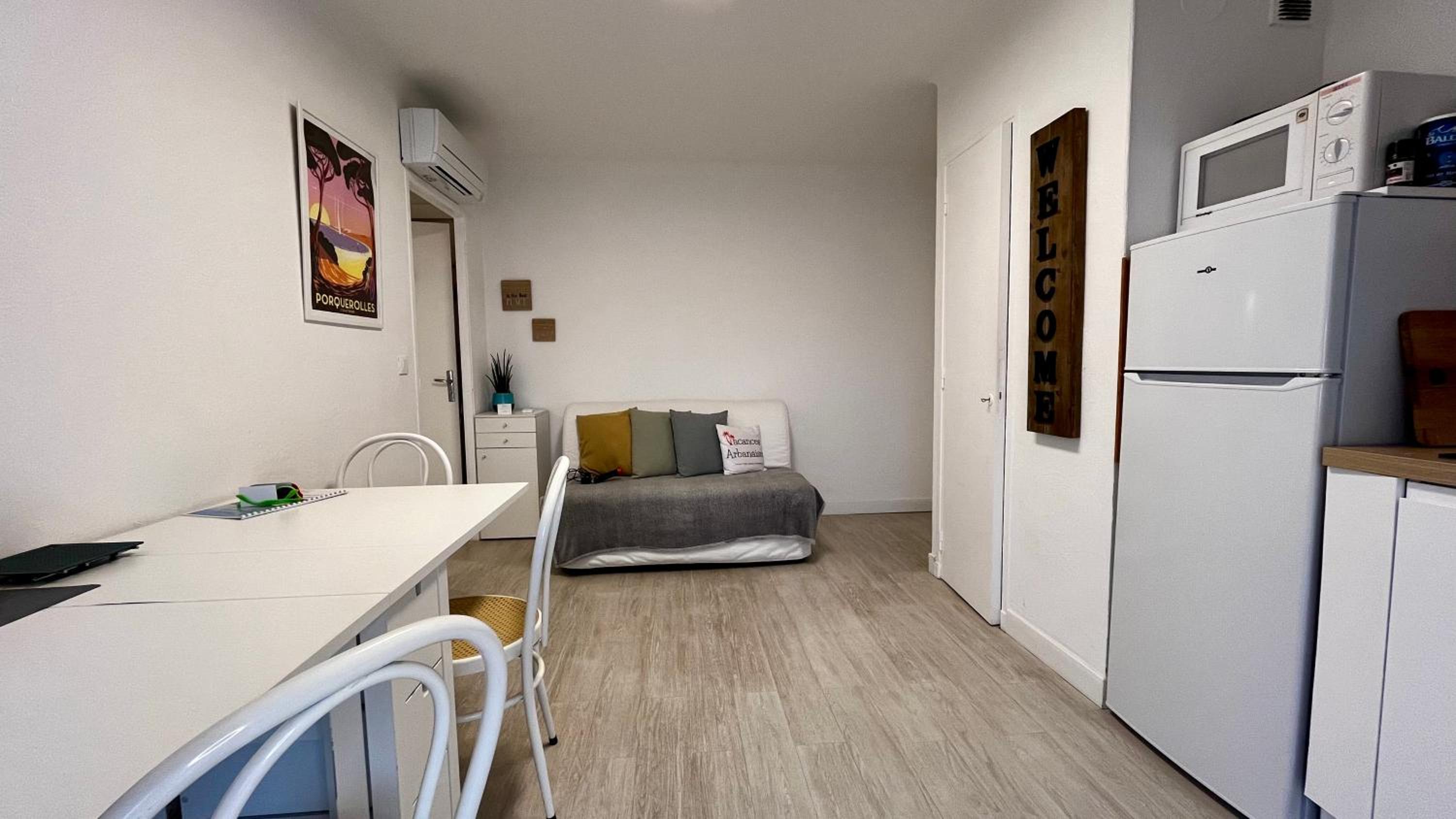 Vacances Arbanaises - Appartements Giens