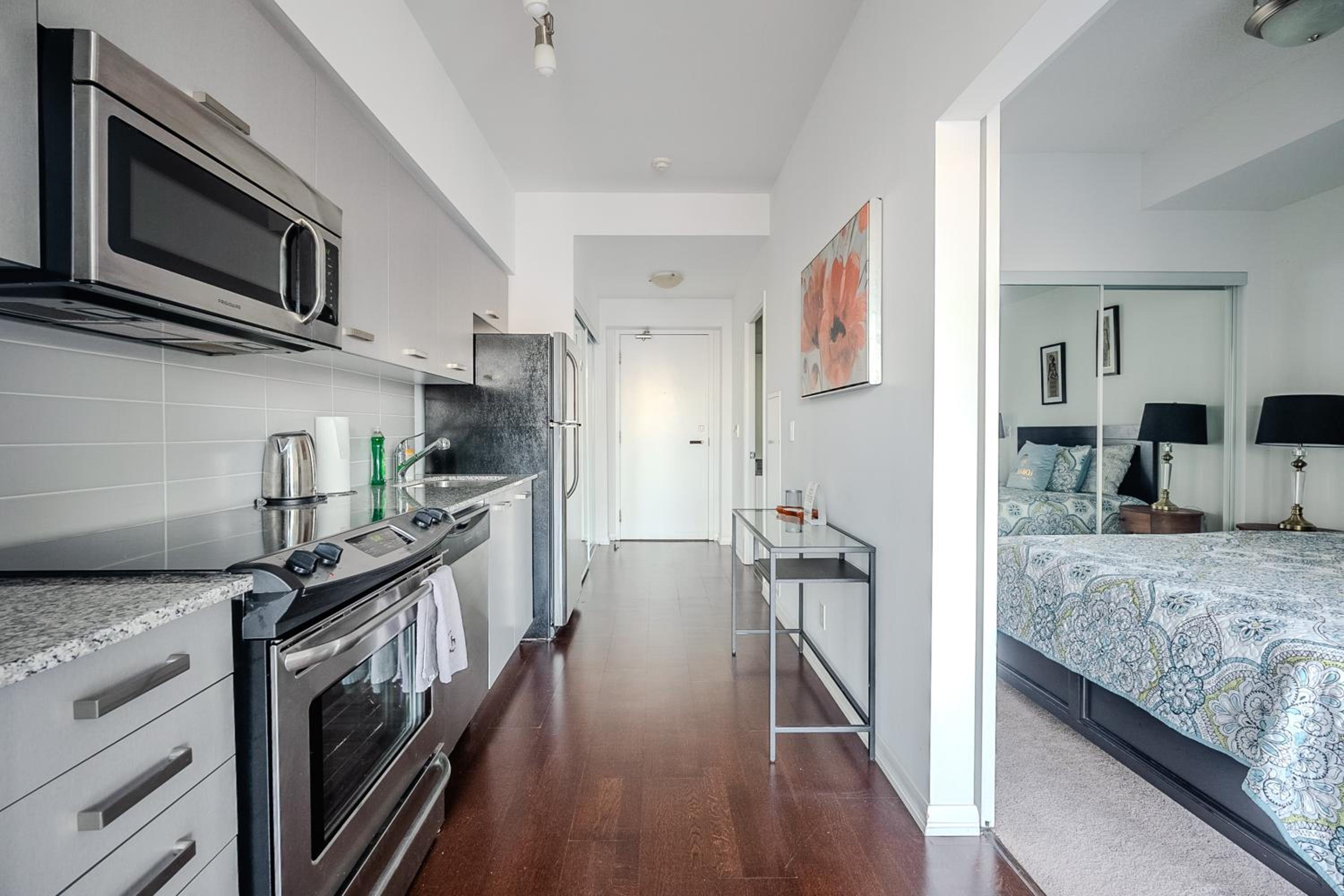 Globalstay. Burano Condos in Downtown Toronto