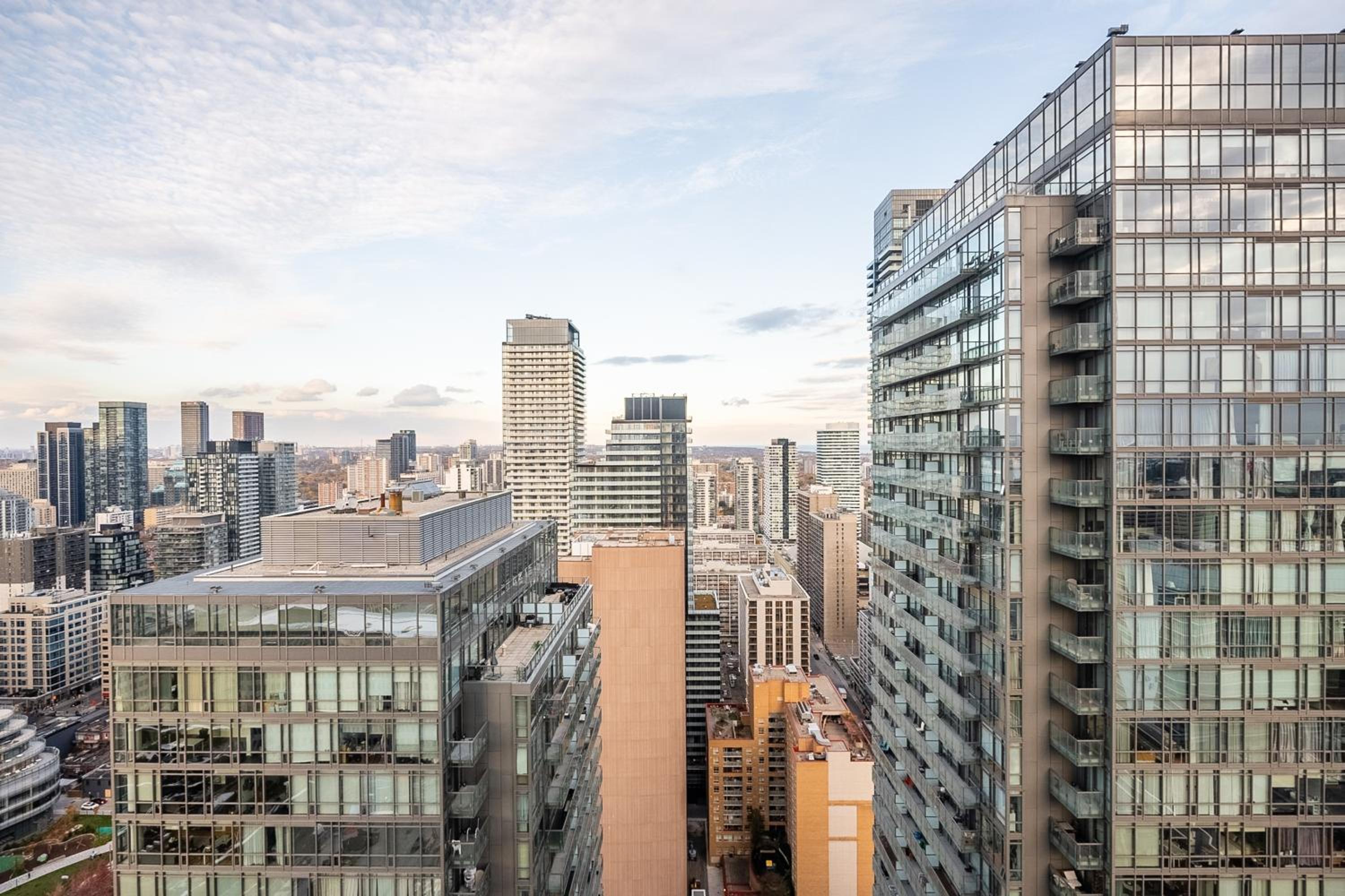 Globalstay. Burano Condos in Downtown Toronto