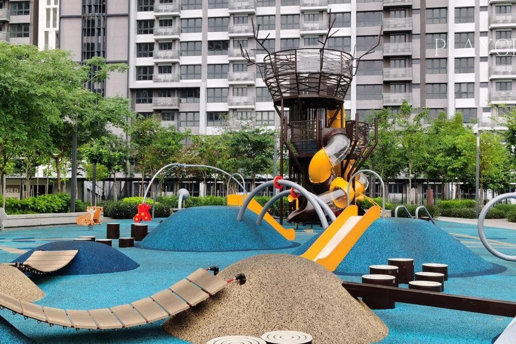 M Vertica Residences@KL