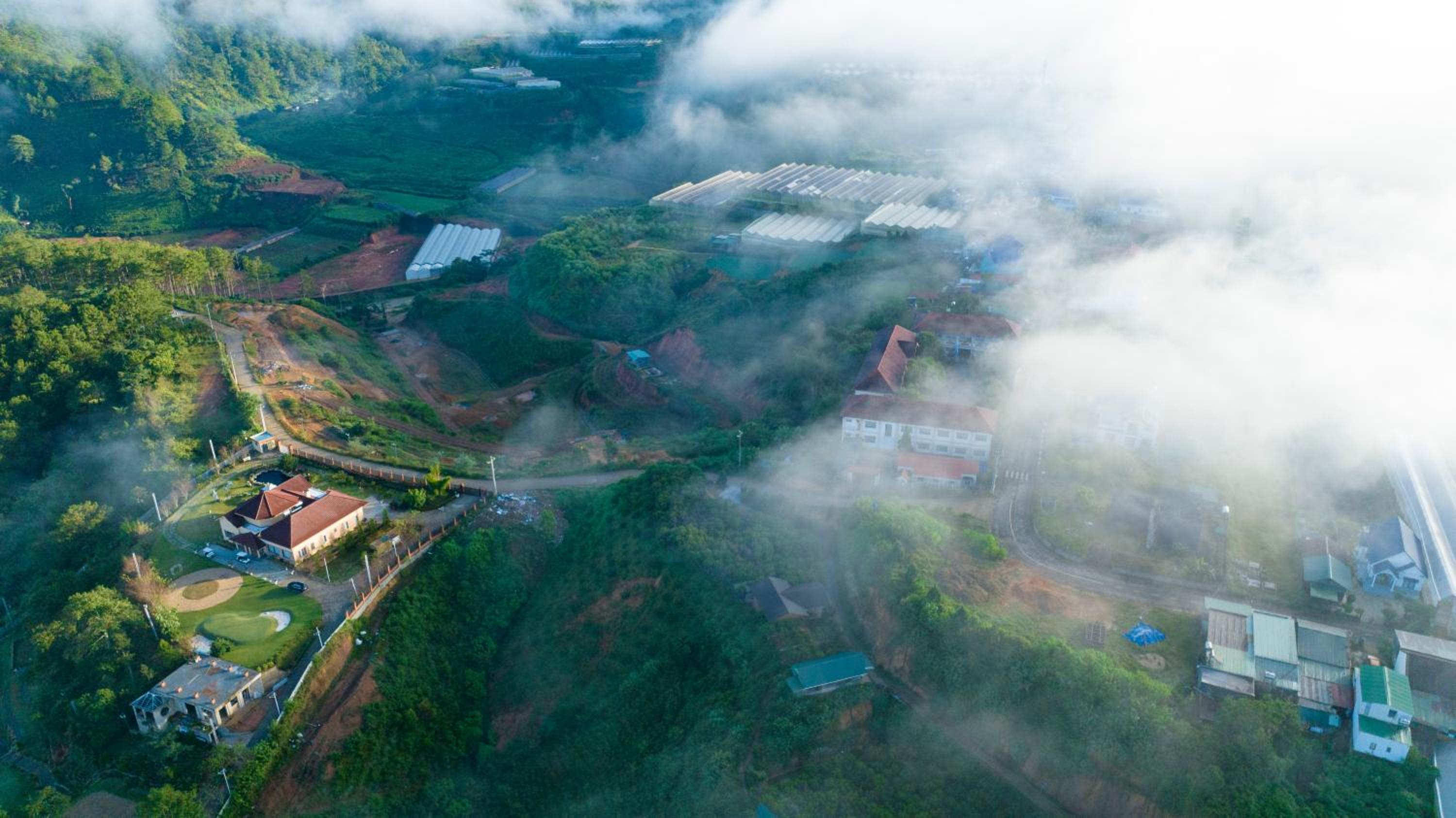 Four Spring Villas & Golfs Da Lat