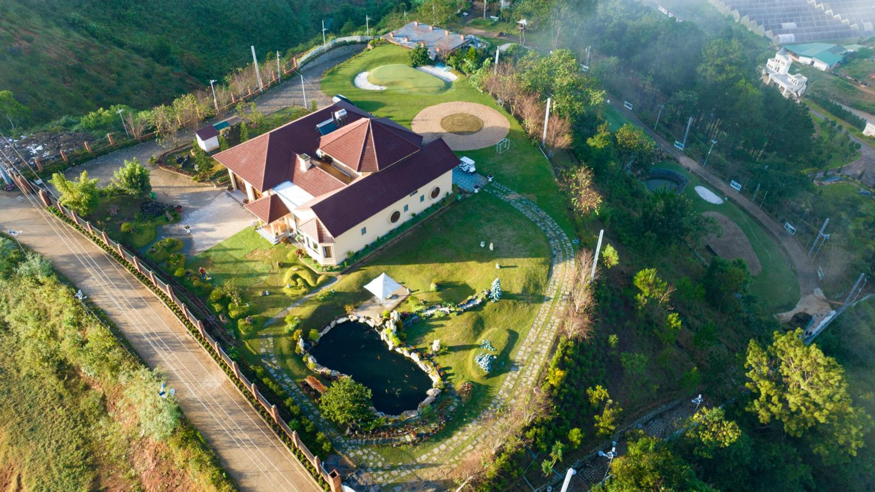 Four Spring Villas & Golfs Da Lat