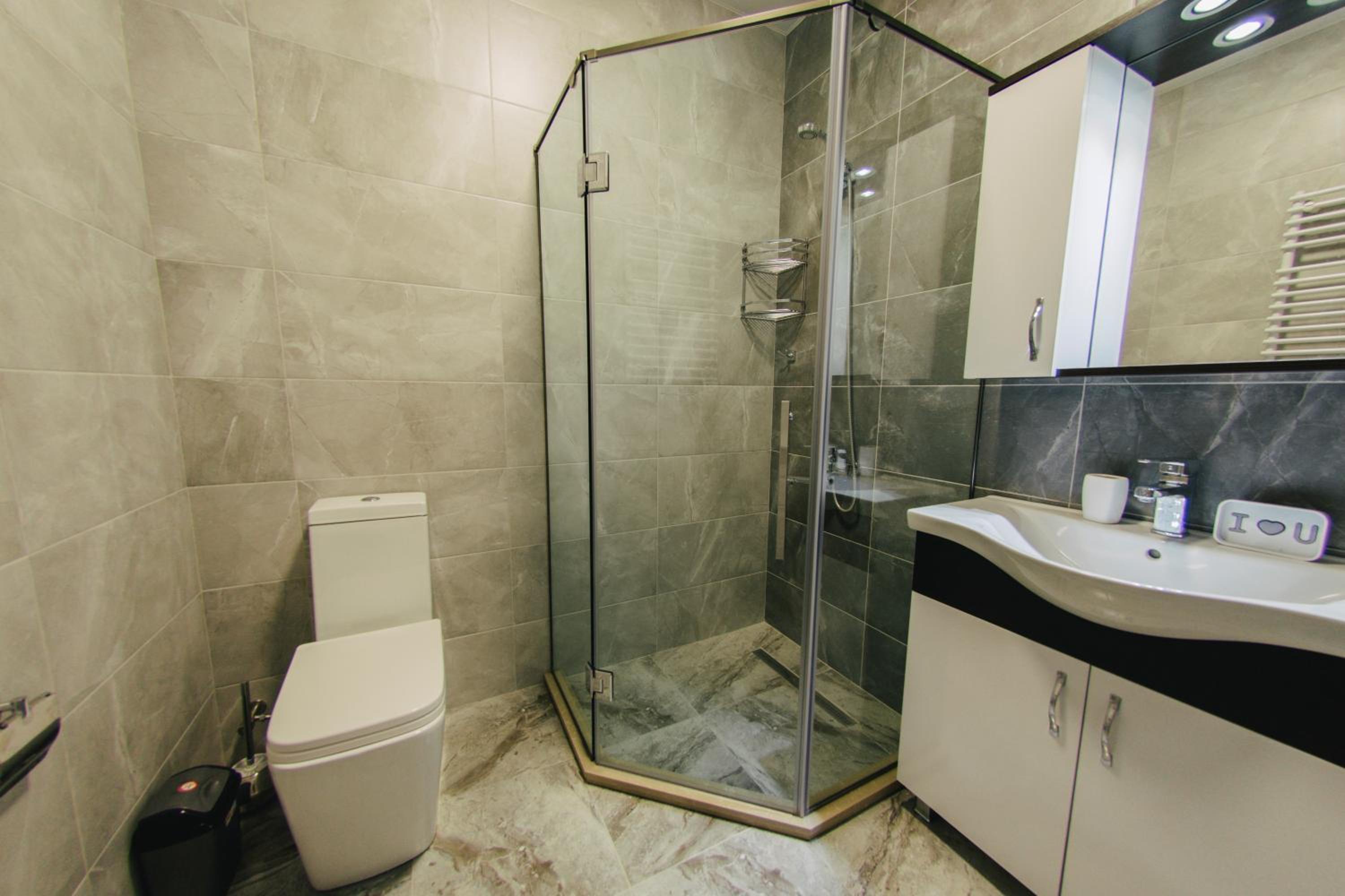 Dar Tower Apartments view 2