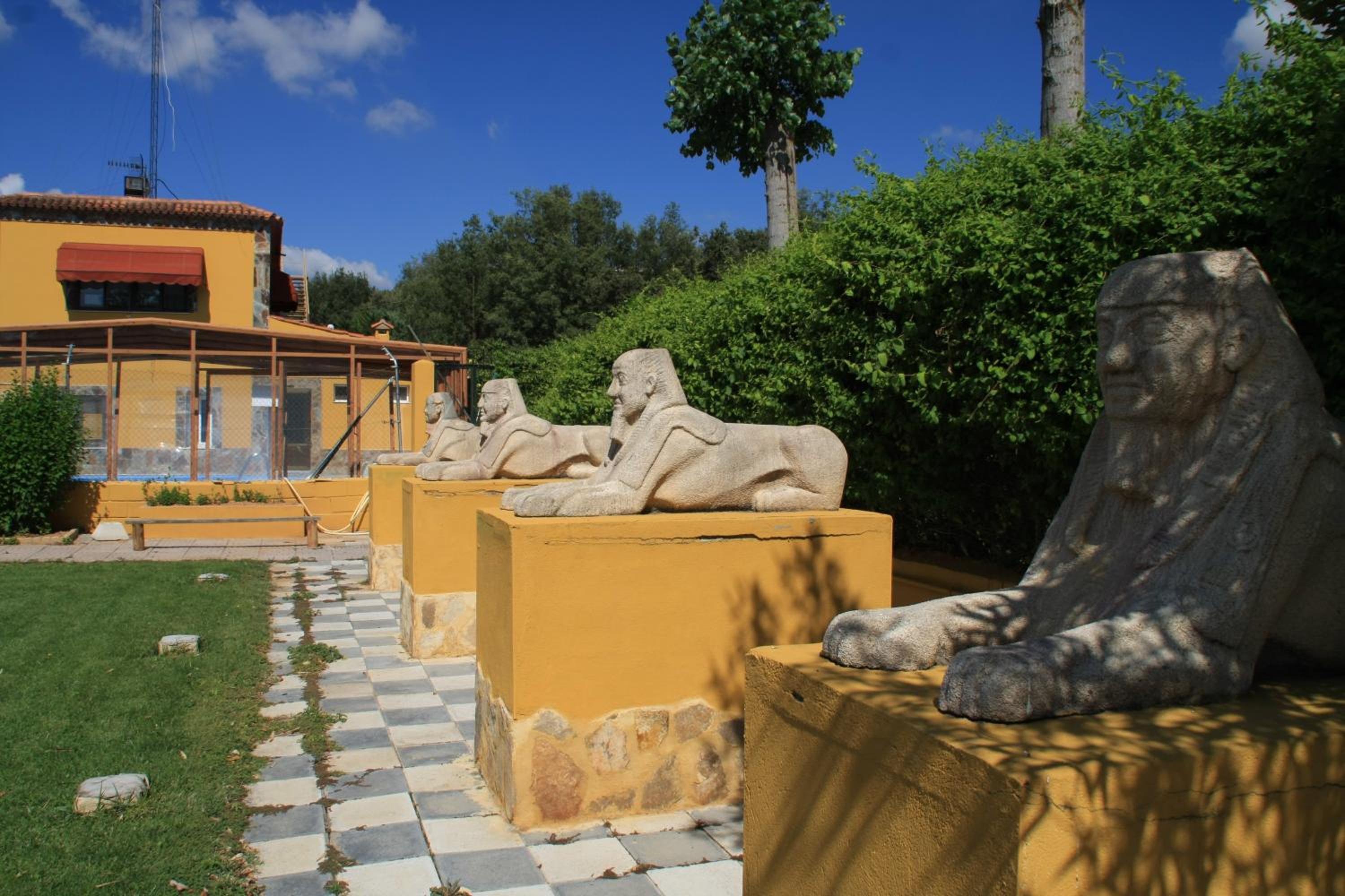 Isis de Cuenca Alojamiento Superior especial para Moteros