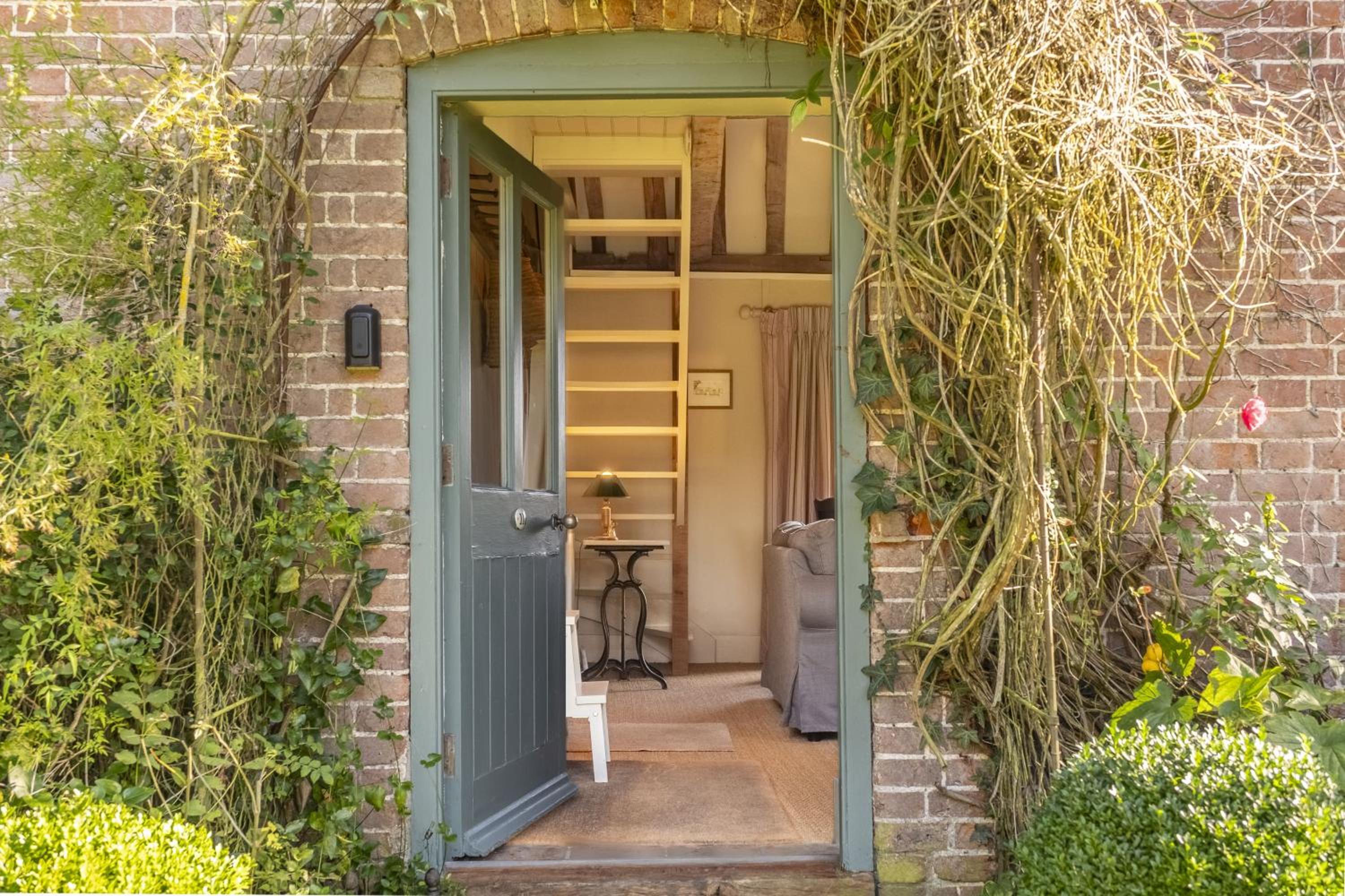 Acorn Cottage