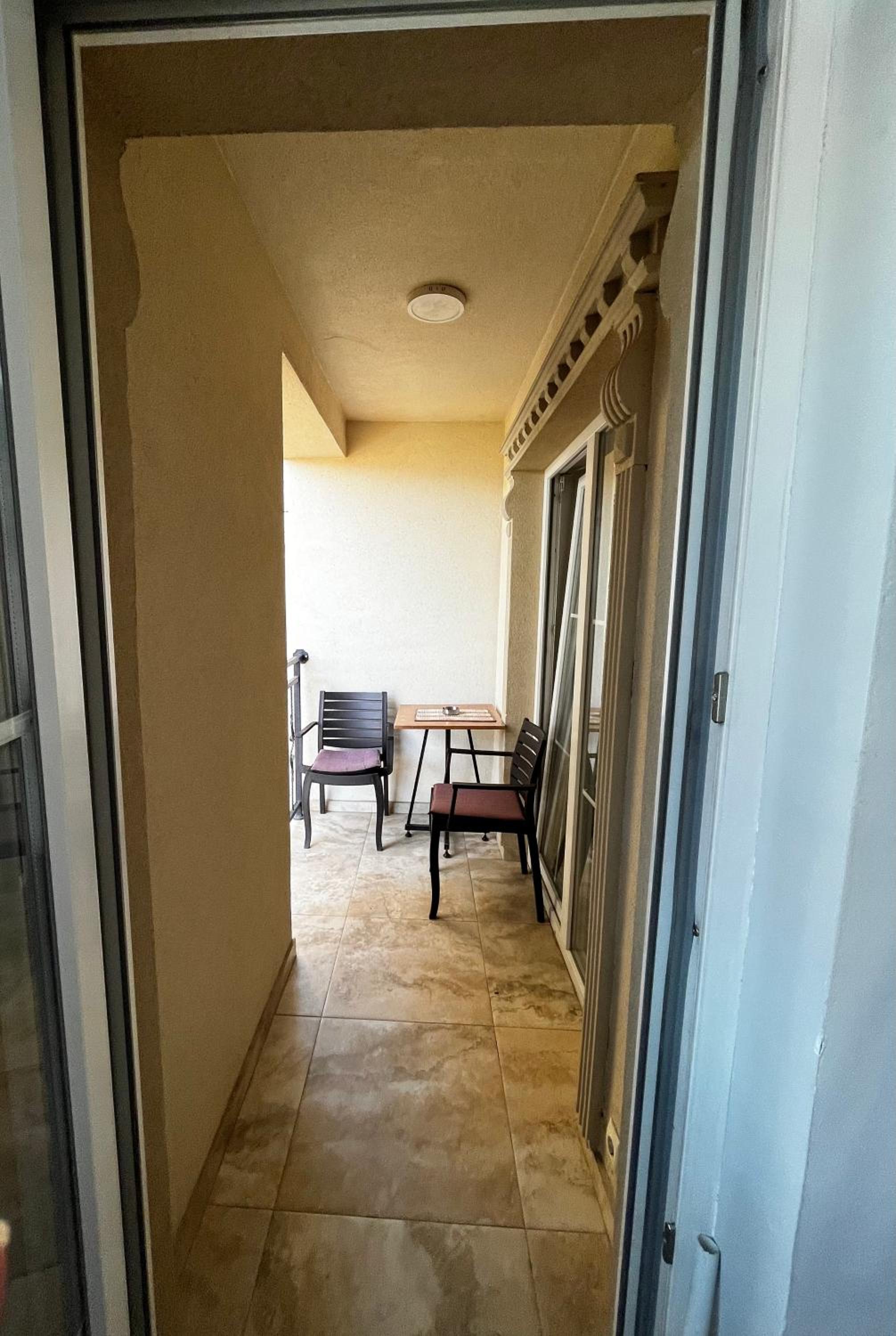 Green Downtown Apartment, photo 7
