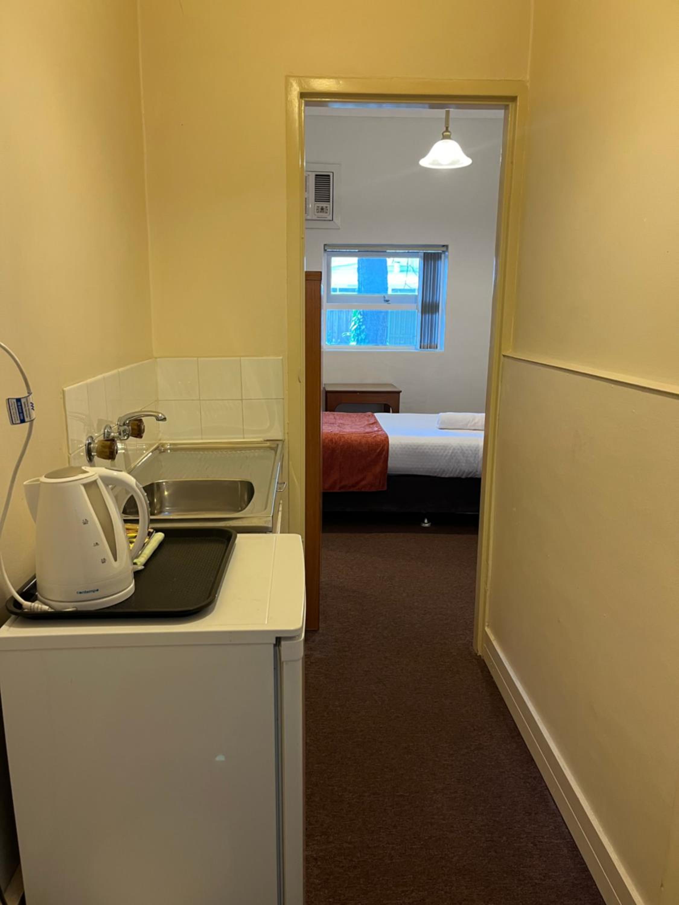 Princes Lodge Motel