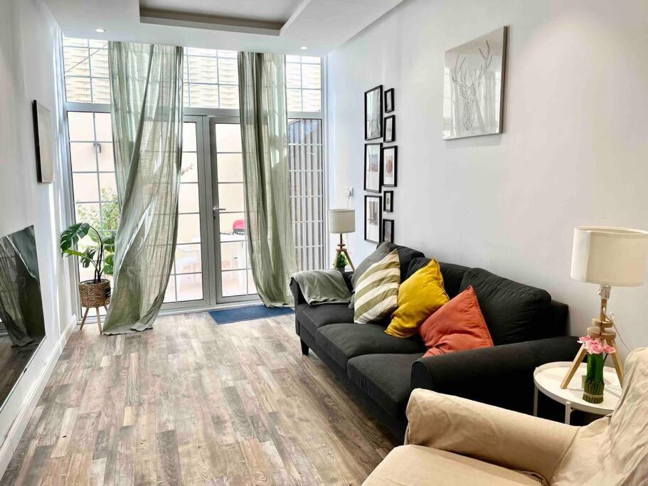 Cosy w/ Private Entry+20 min airport+S acess