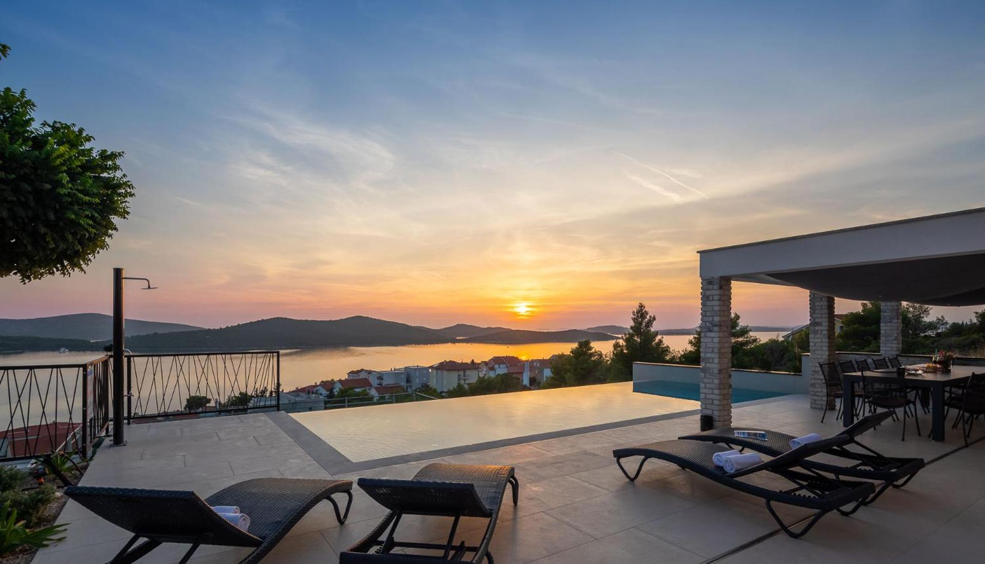 Villa GRC view 2