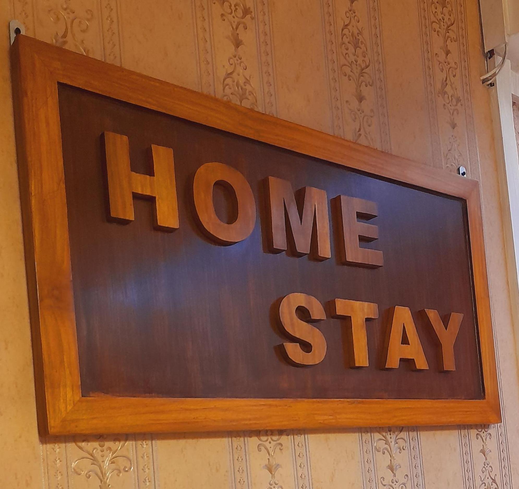 Homestay at Kashmiri Gate Metro & Old Delhi Railway Station