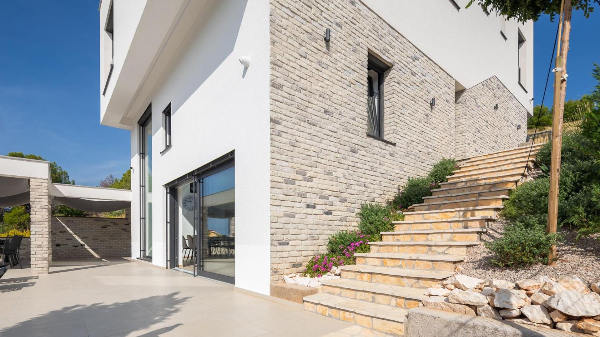 Photo 49