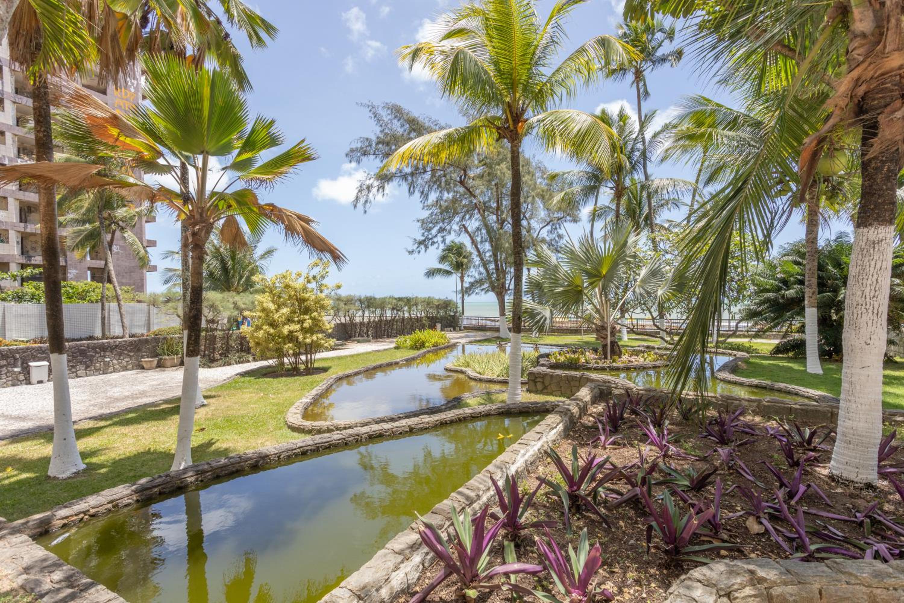 Flat Edf Golden Beach