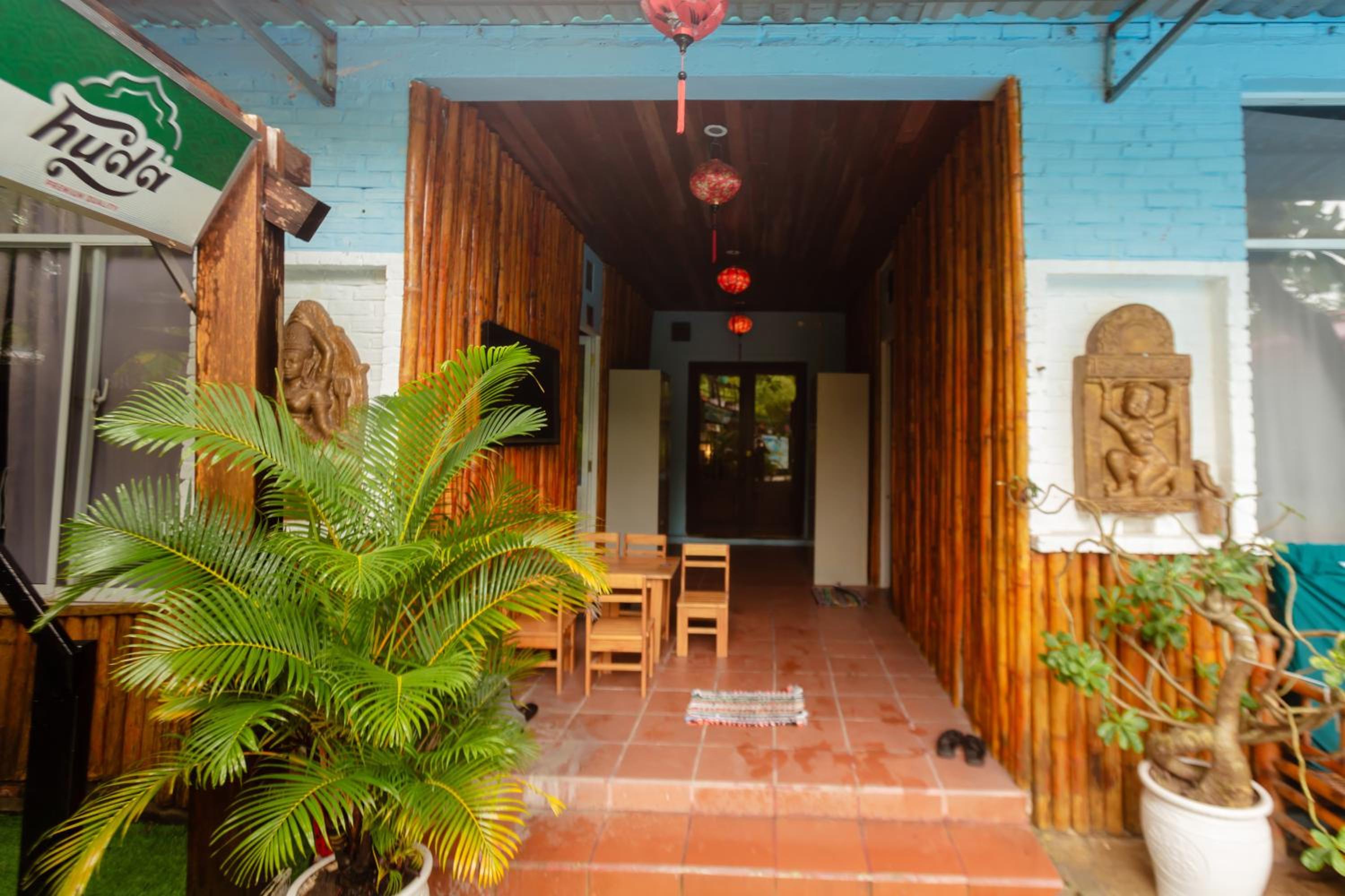 Serendipity Experience Hoi An Hostel