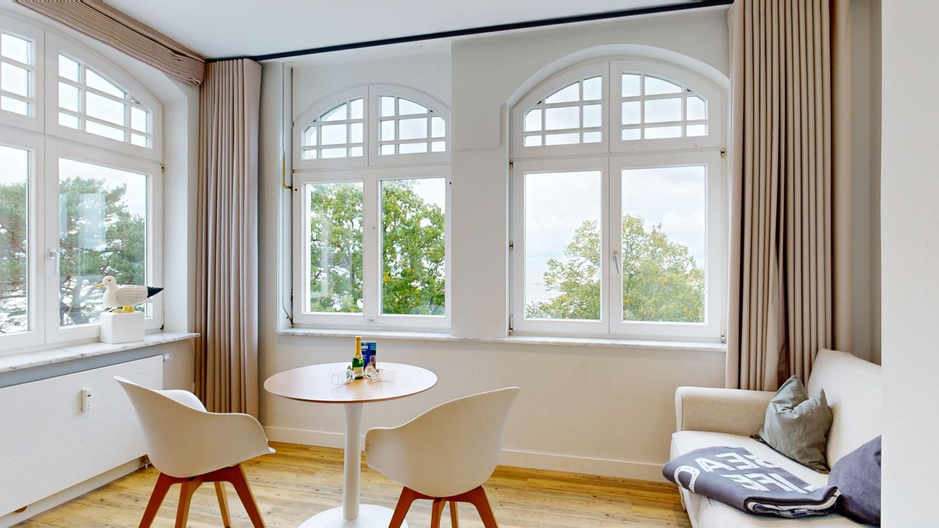FeWo direkt am Strand mit Meerblick, Villa Sirene, Binz