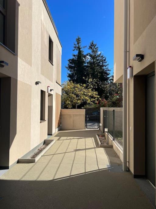 Modern Studio Gardenia_Gartenwohnung Alte Donau
