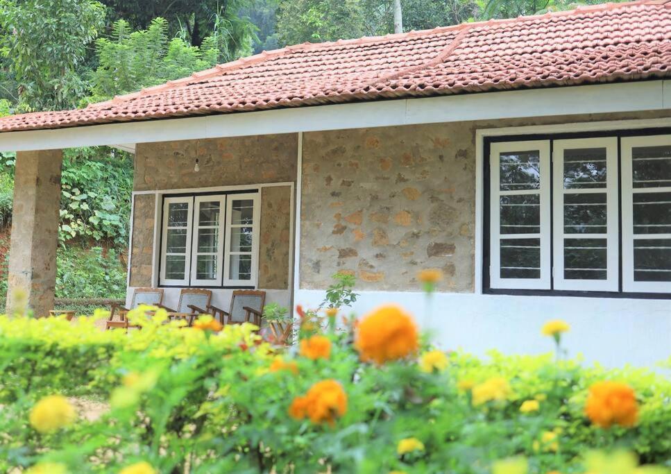 AgraDhara Villa one Mandaramnuwara