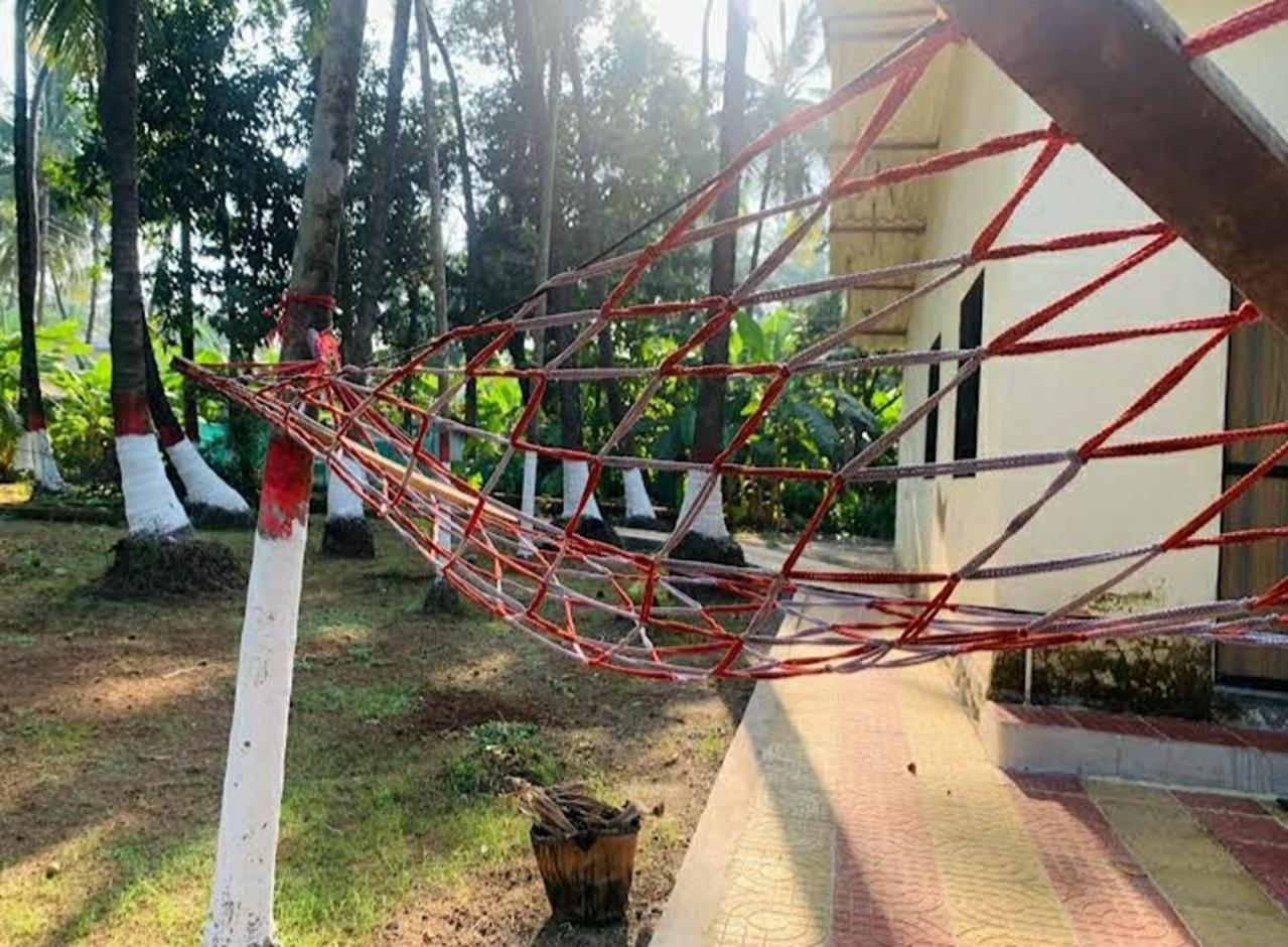 Savita Farmhouse