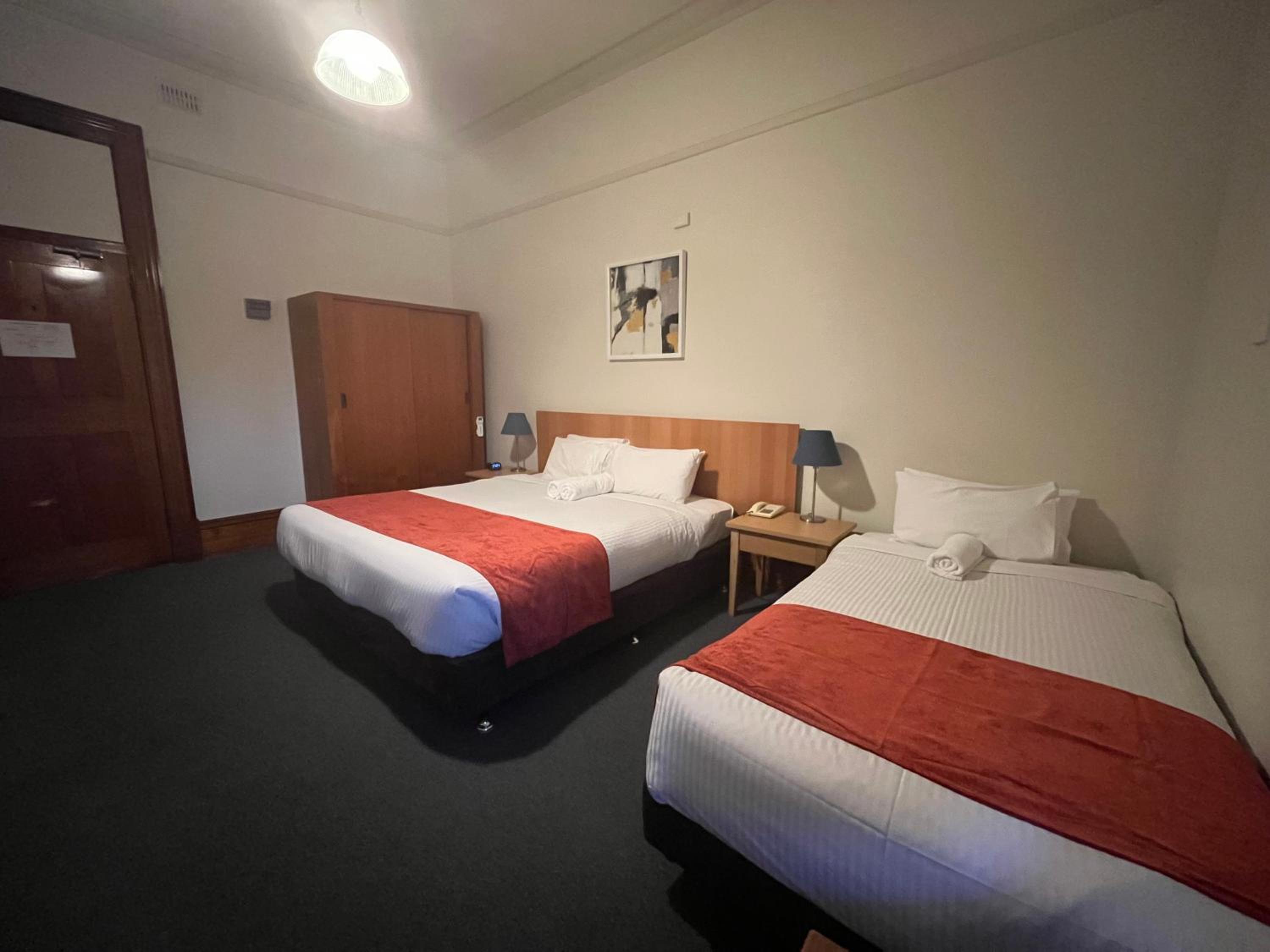 Princes Lodge Motel