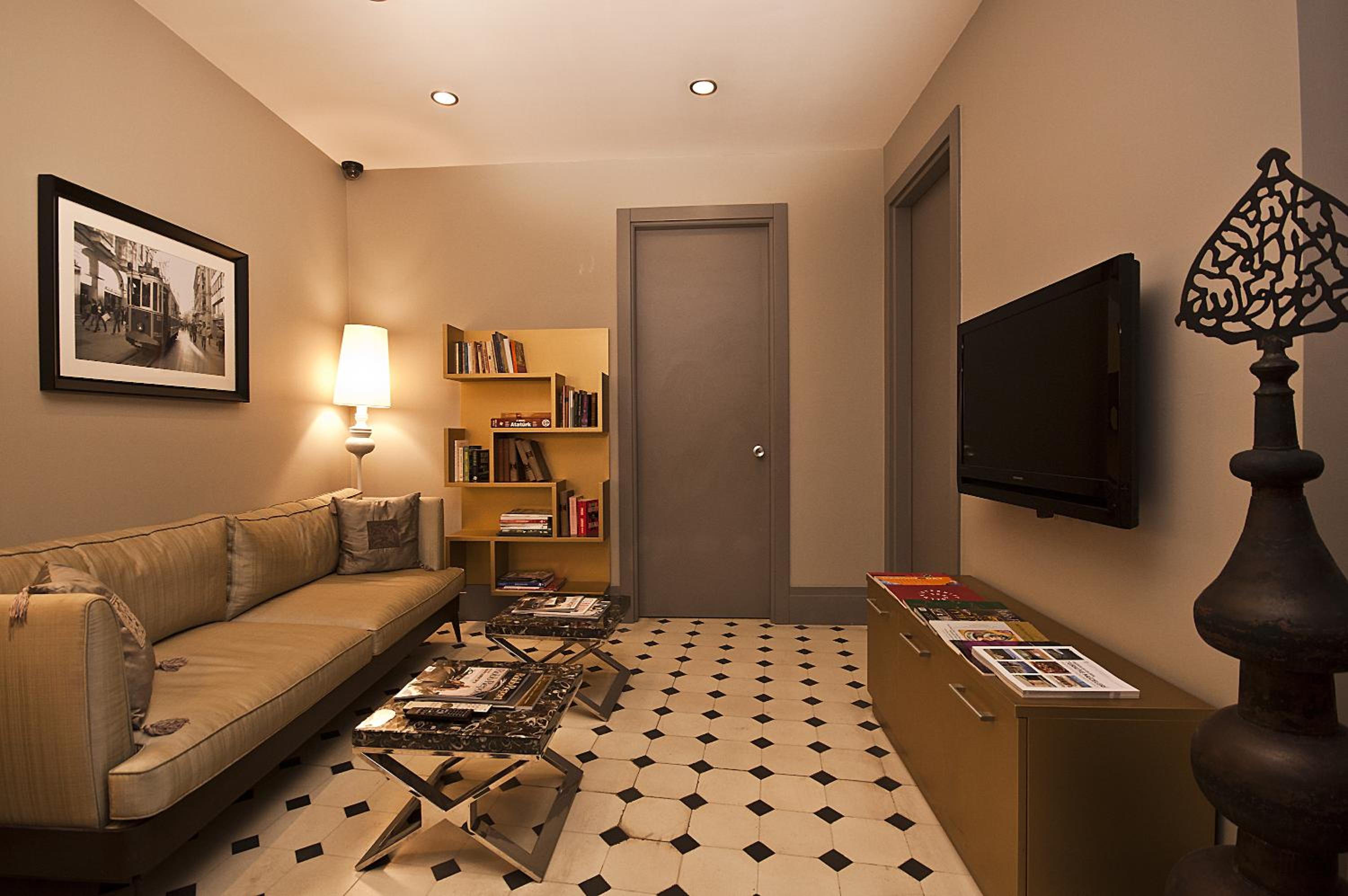 Taksim Prelude Hotel - Image 18