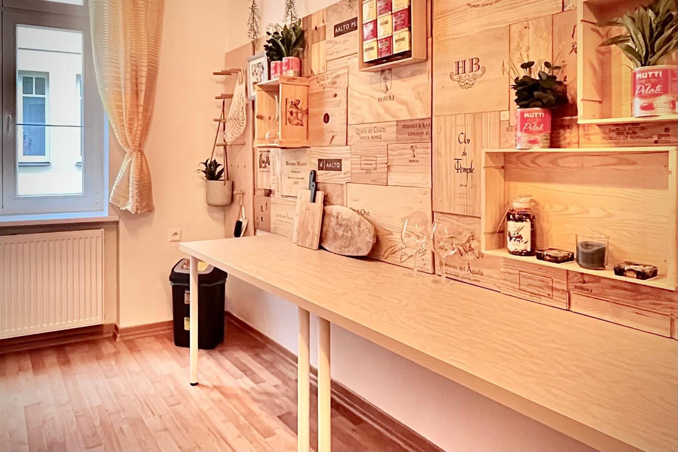 Sunny City - Apartment in SPA Zone with Private Garage
