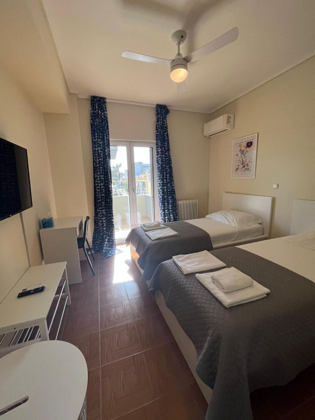 Renovated modern 3bdr flat w/balcony