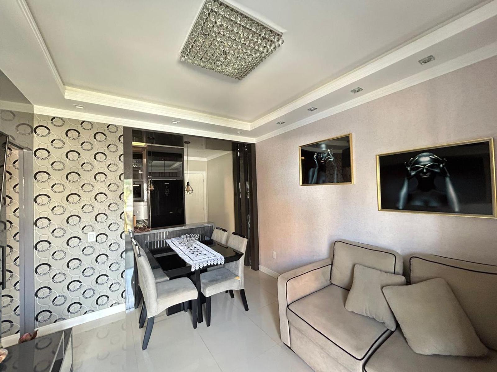 Apartamento confortável com piscina