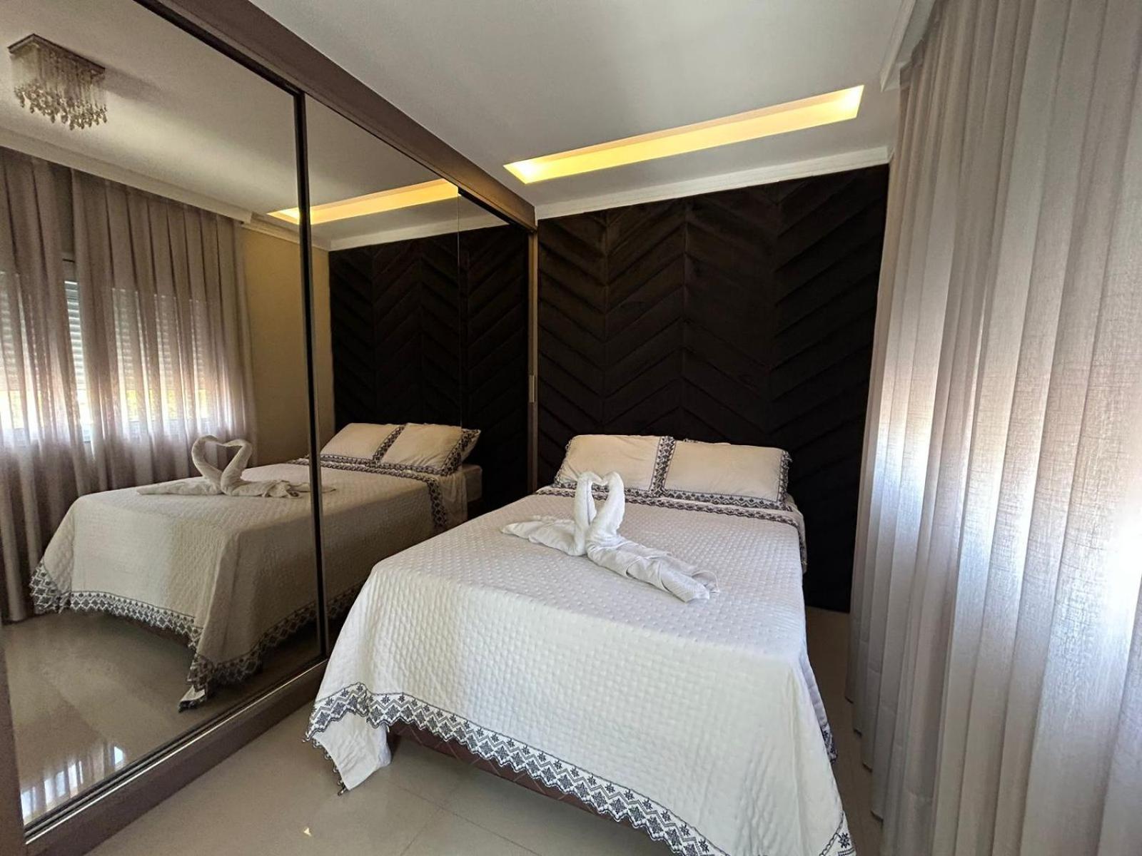 Apartamento confortável com piscina