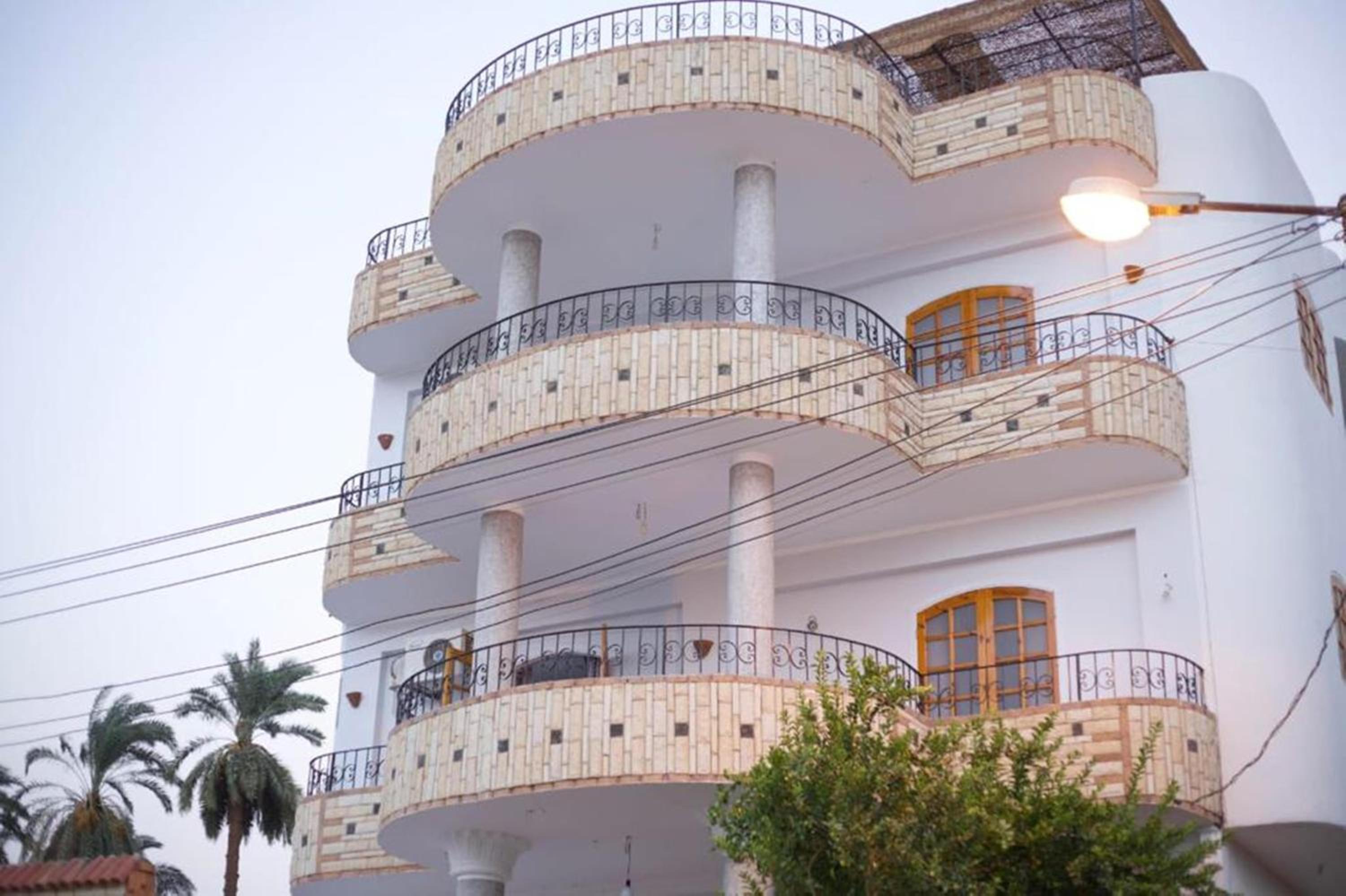 Lemon Tree apartments luxor