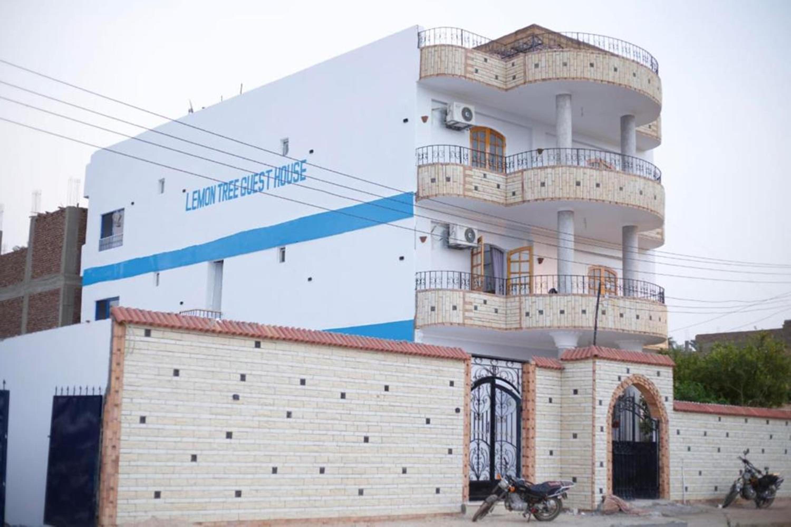 Lemon Tree apartments luxor