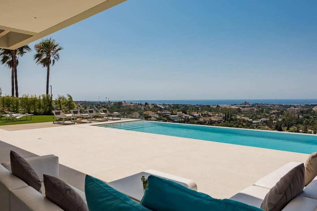 Villa Anamaya 1 - Elegant 5-Bedroom Villa in Marbella view 4