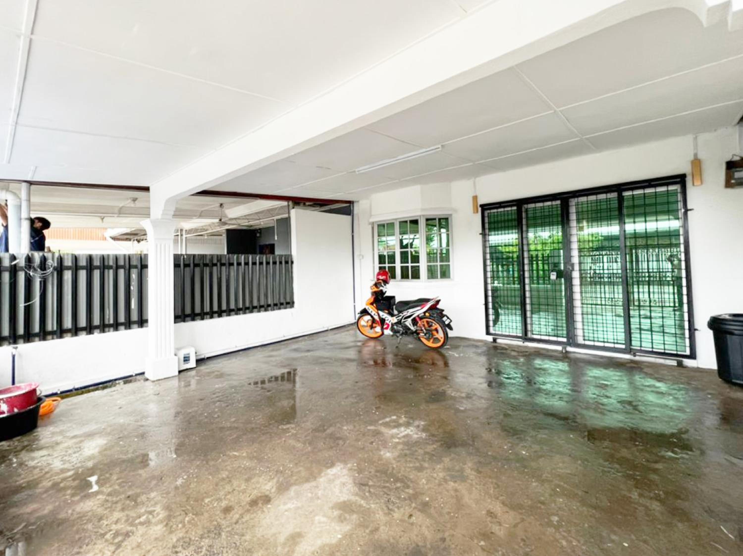 LILY HOMESTAY PUTATAN