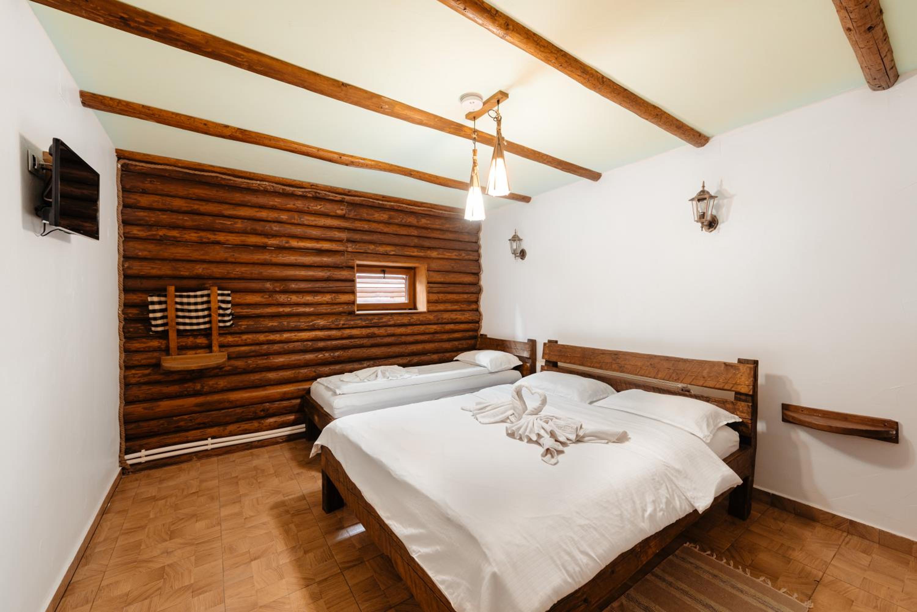 Casa Maramureșană Beliș view 4