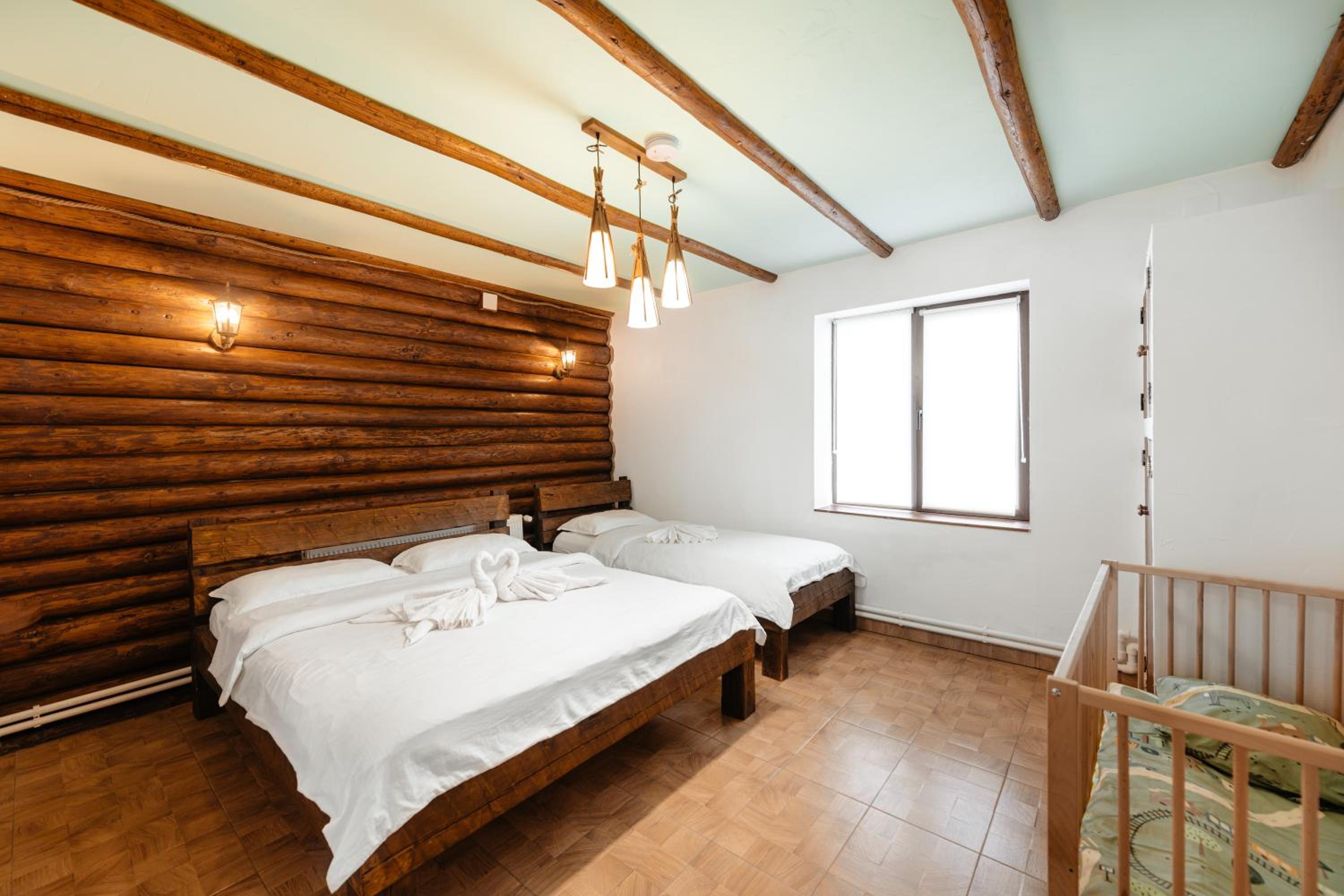 Casa Maramureșană Beliș view 3
