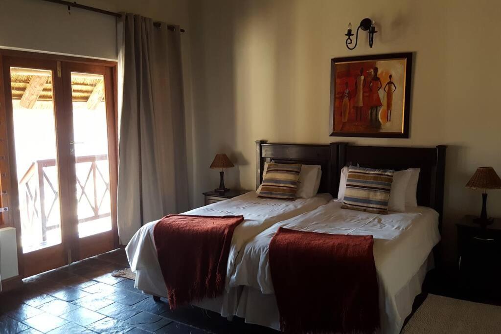 Zebula Golf and Wildlife Estate - Open Horizon Pax 8 - Moi Signature Luxury villa view 2