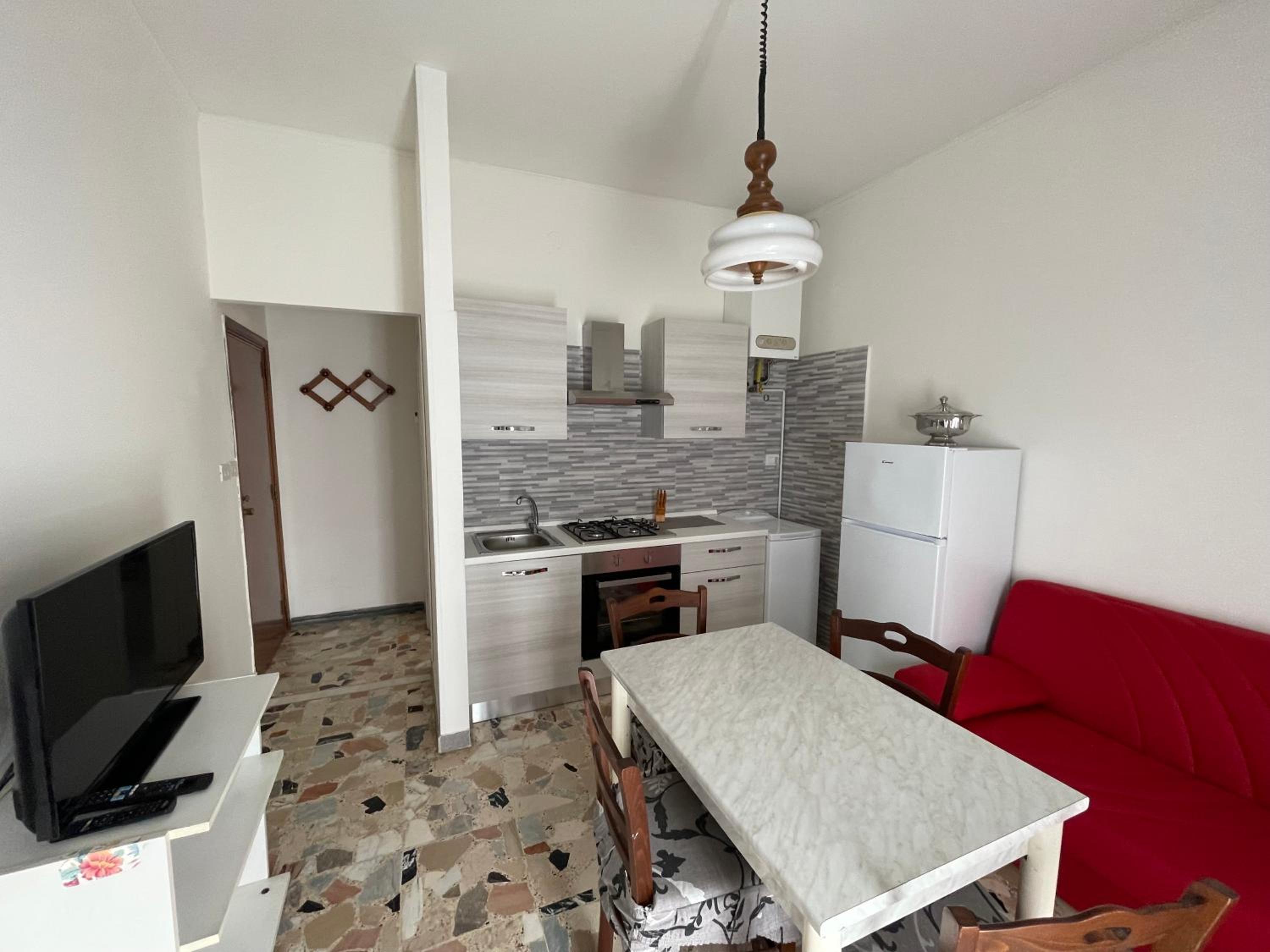 Via Ruffini 1 en Termoli — kitchen