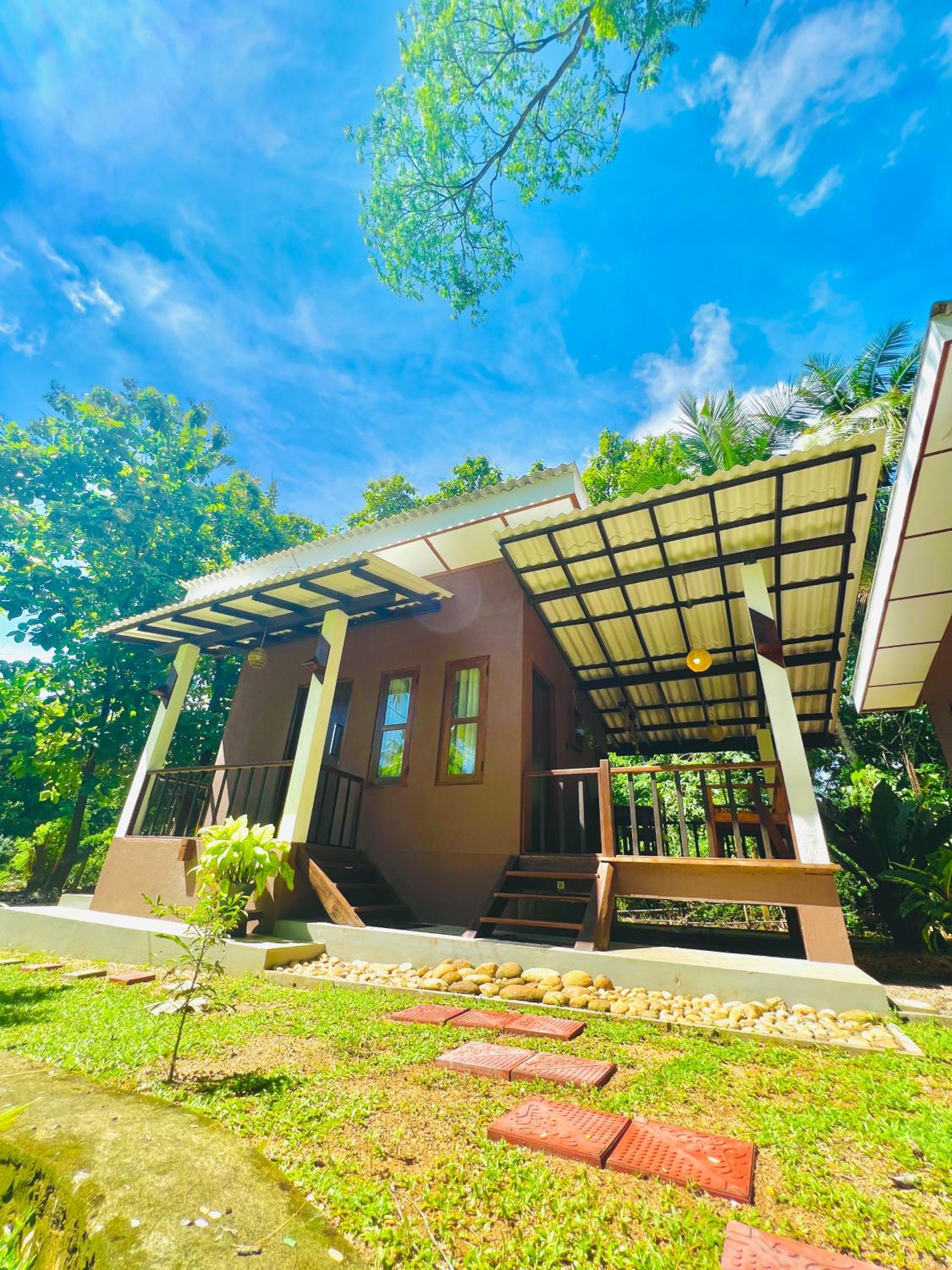 EdenHaven Cottage