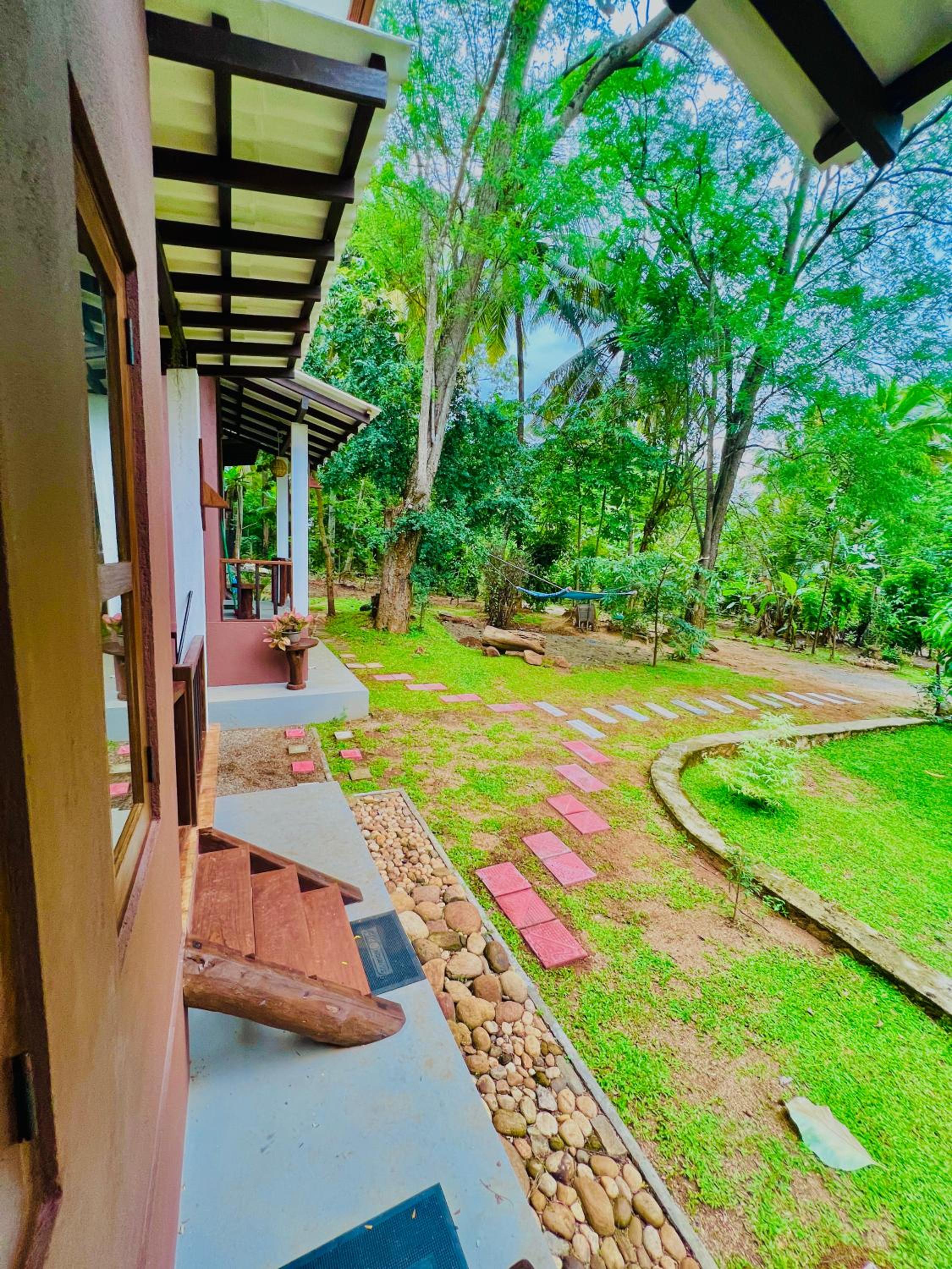EdenHaven Cottage