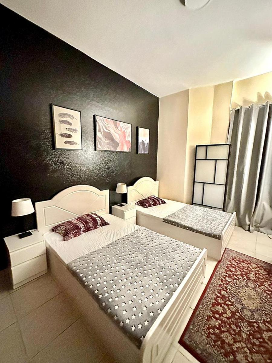 Dubai Backpackers