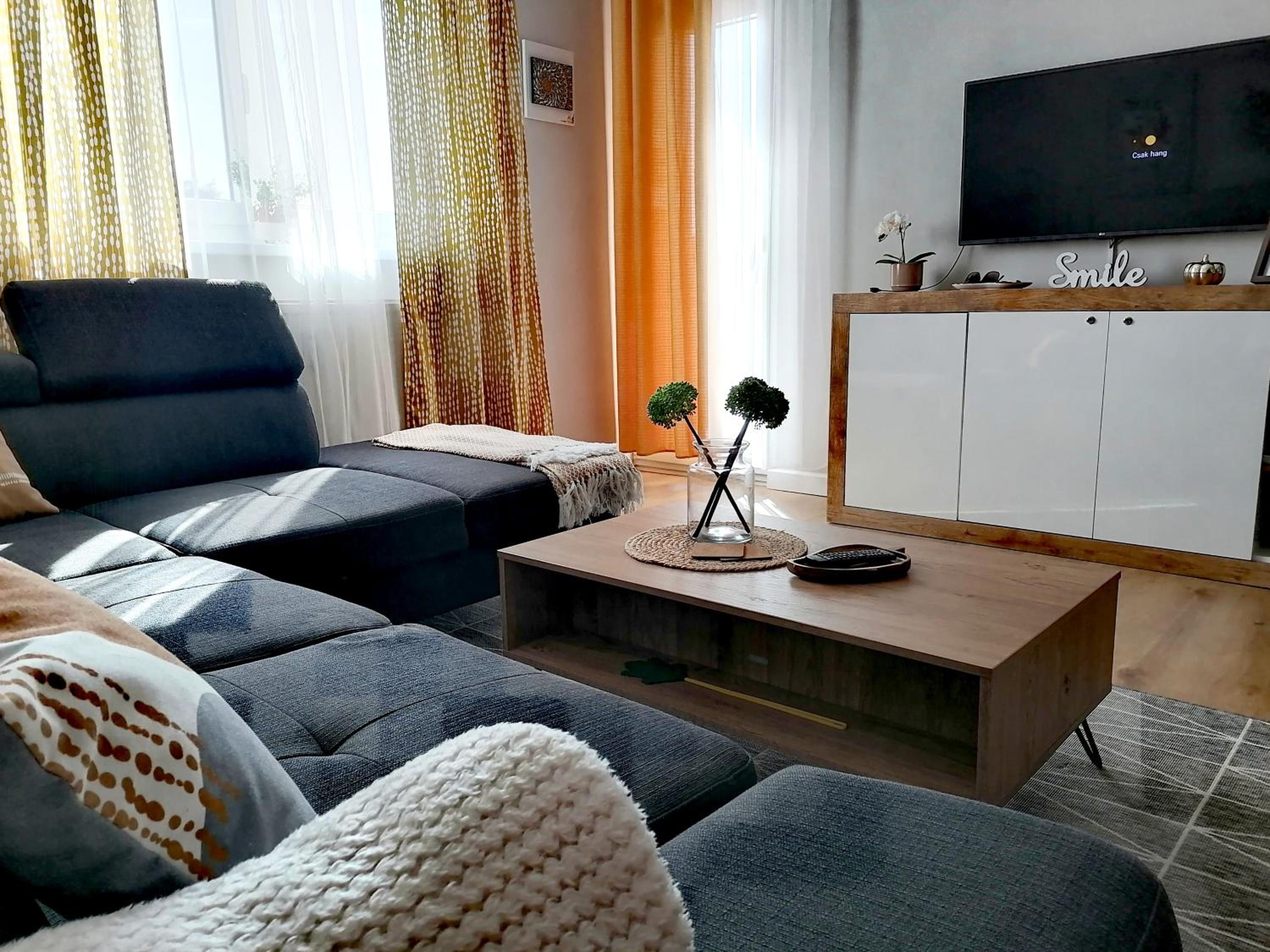 Shine Apartman