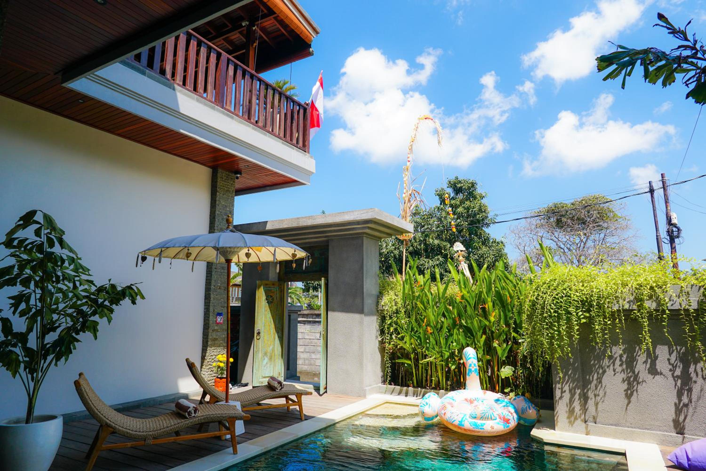 Tropical Beach House Bali