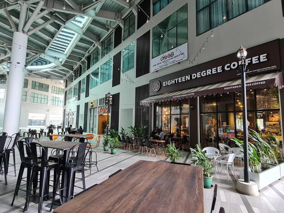 V' BROS Deloft 2 Emporium Kuching photo 6