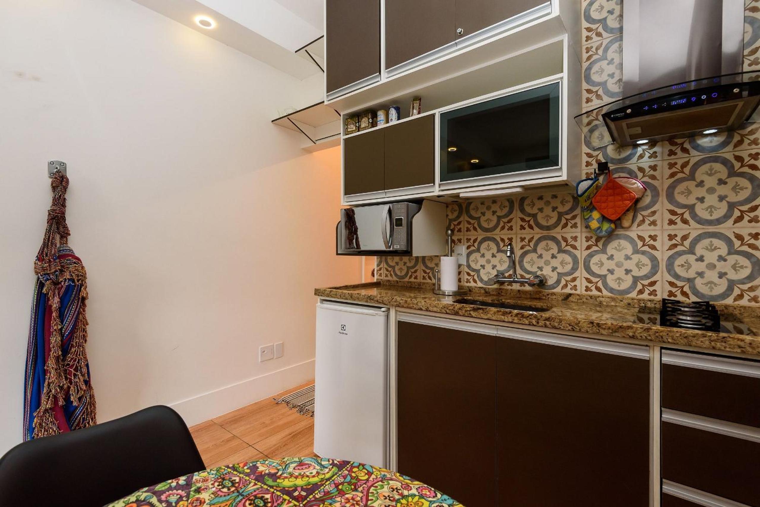 Loft entre Copacabana e Ipanema em frente ao metrô