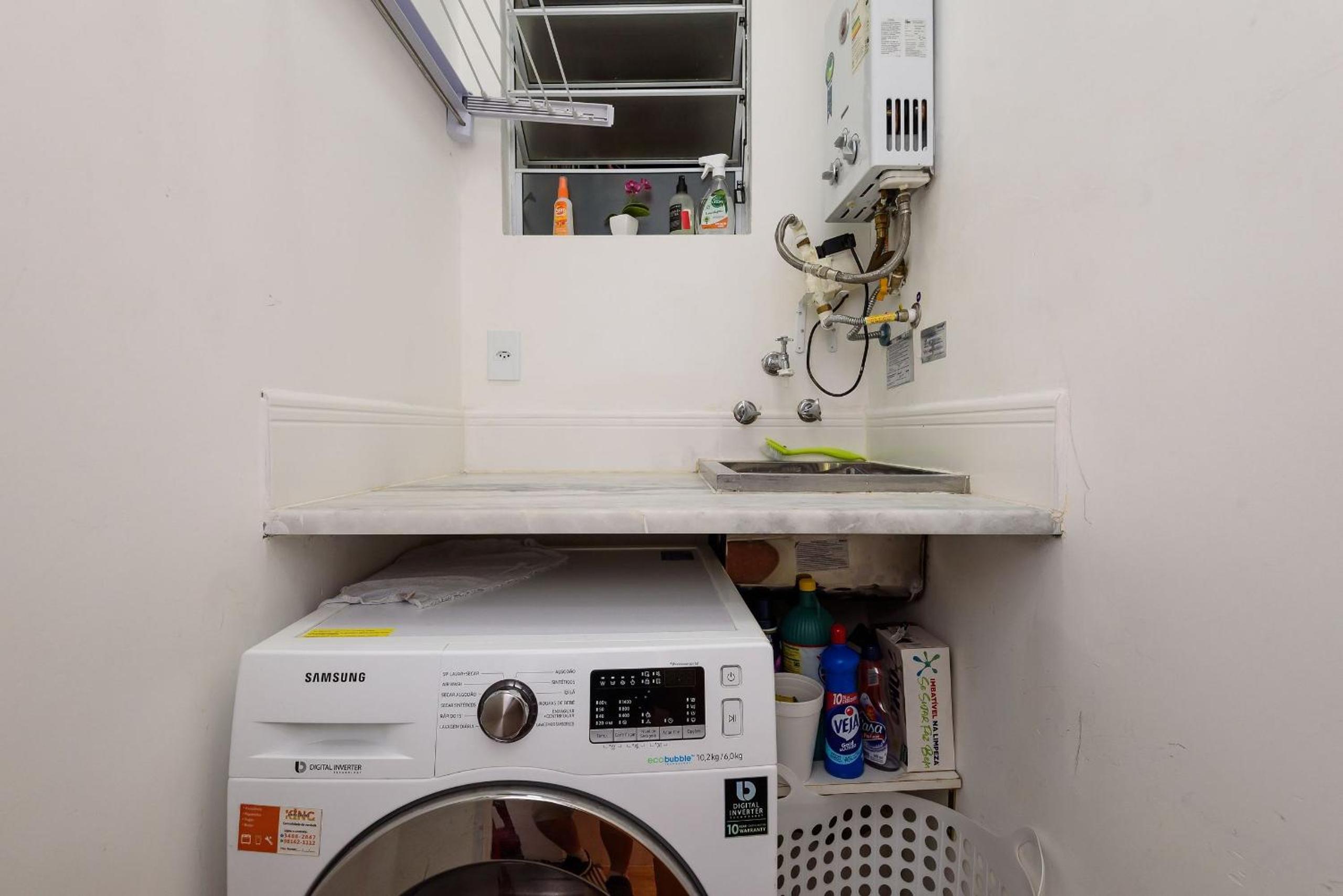 Loft entre Copacabana e Ipanema em frente ao metrô