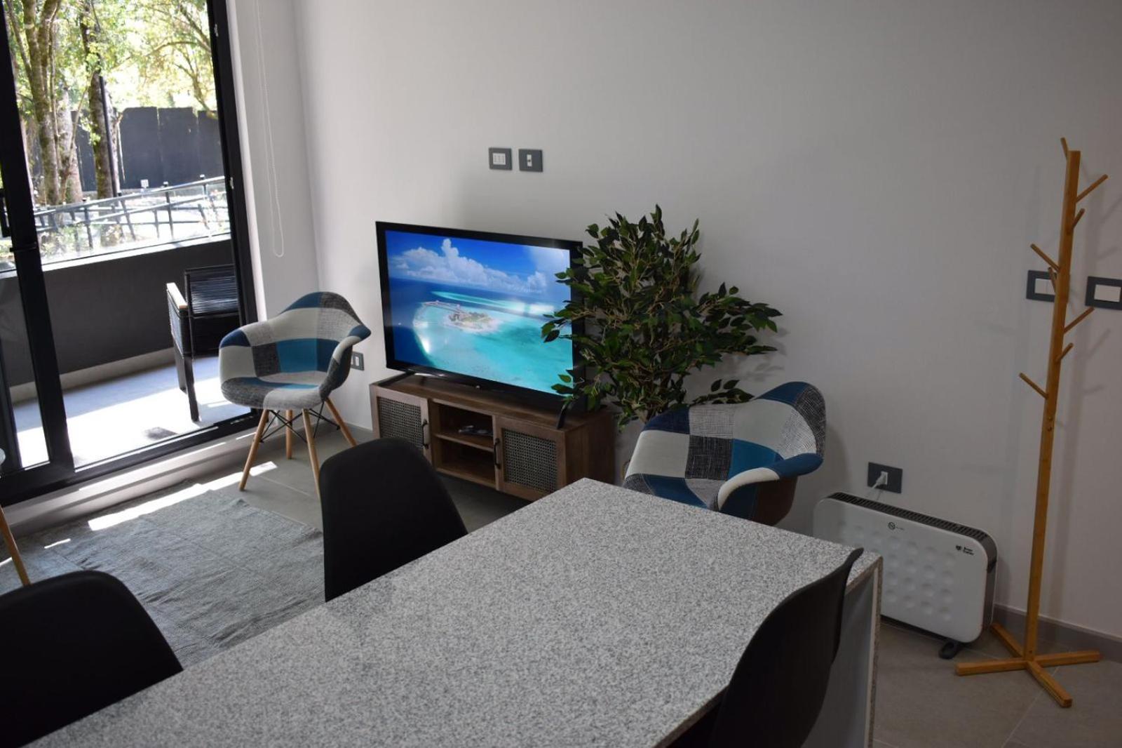 Dpto Pucón, camino al volcán
