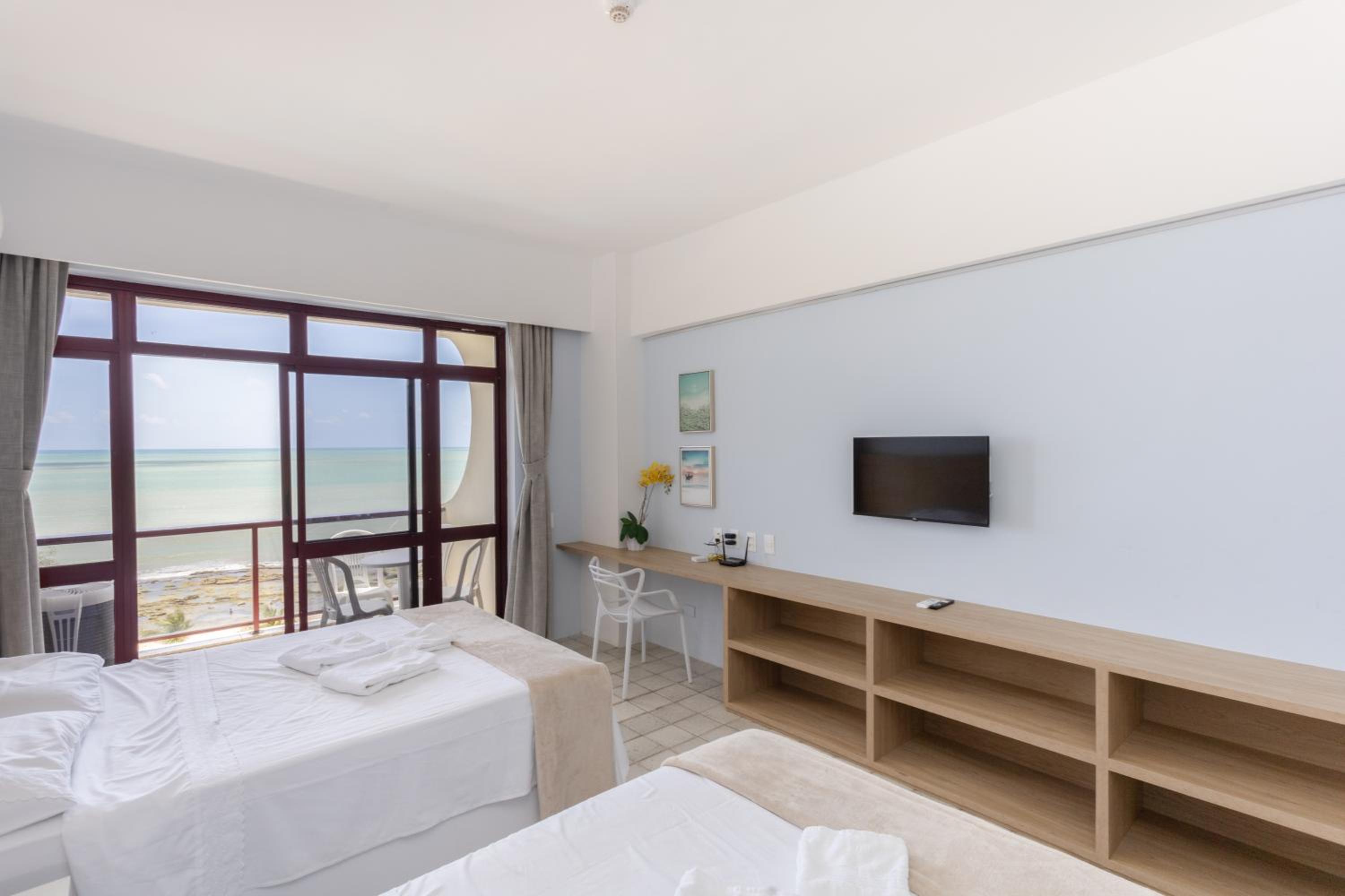 Flat Edf Golden Beach