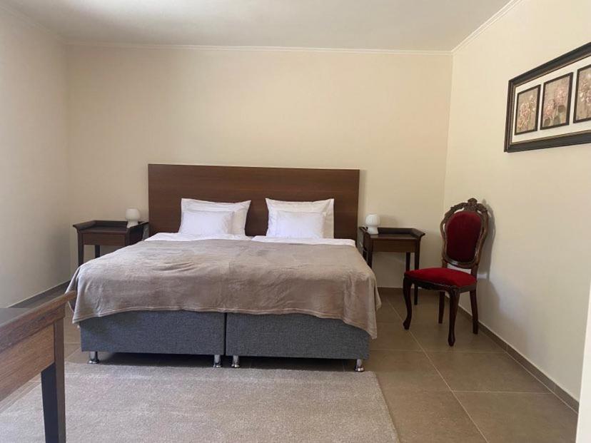 Vitál Guesthouse