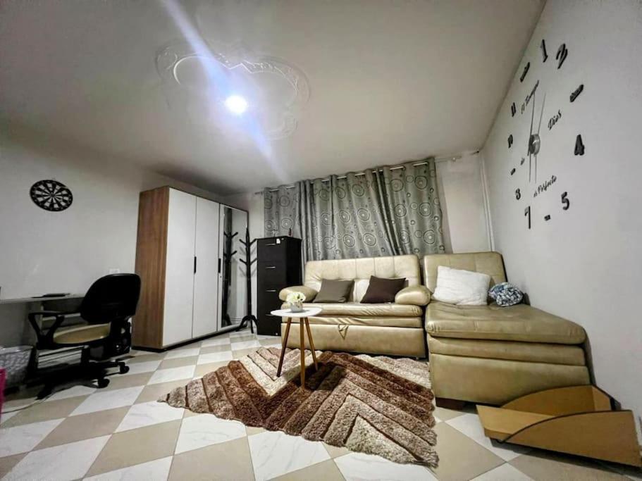Hermoso apartamento acogedor-cocina wi-fi 500MB