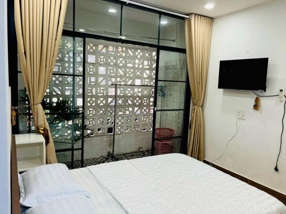 Moon house- Downtown Saigon D1- 3 Bedrooms