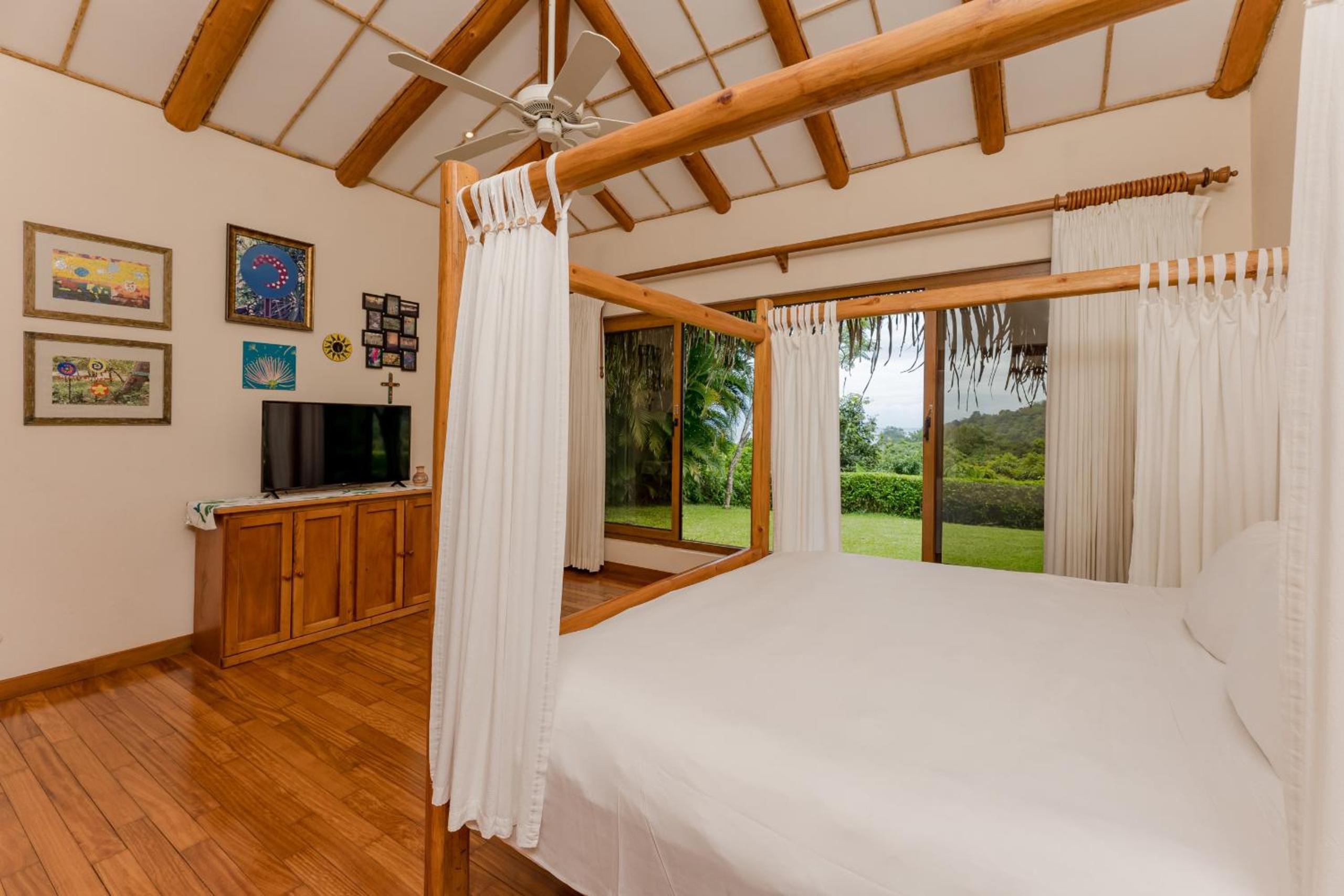 Three Bedroom Villa - Jacaranda