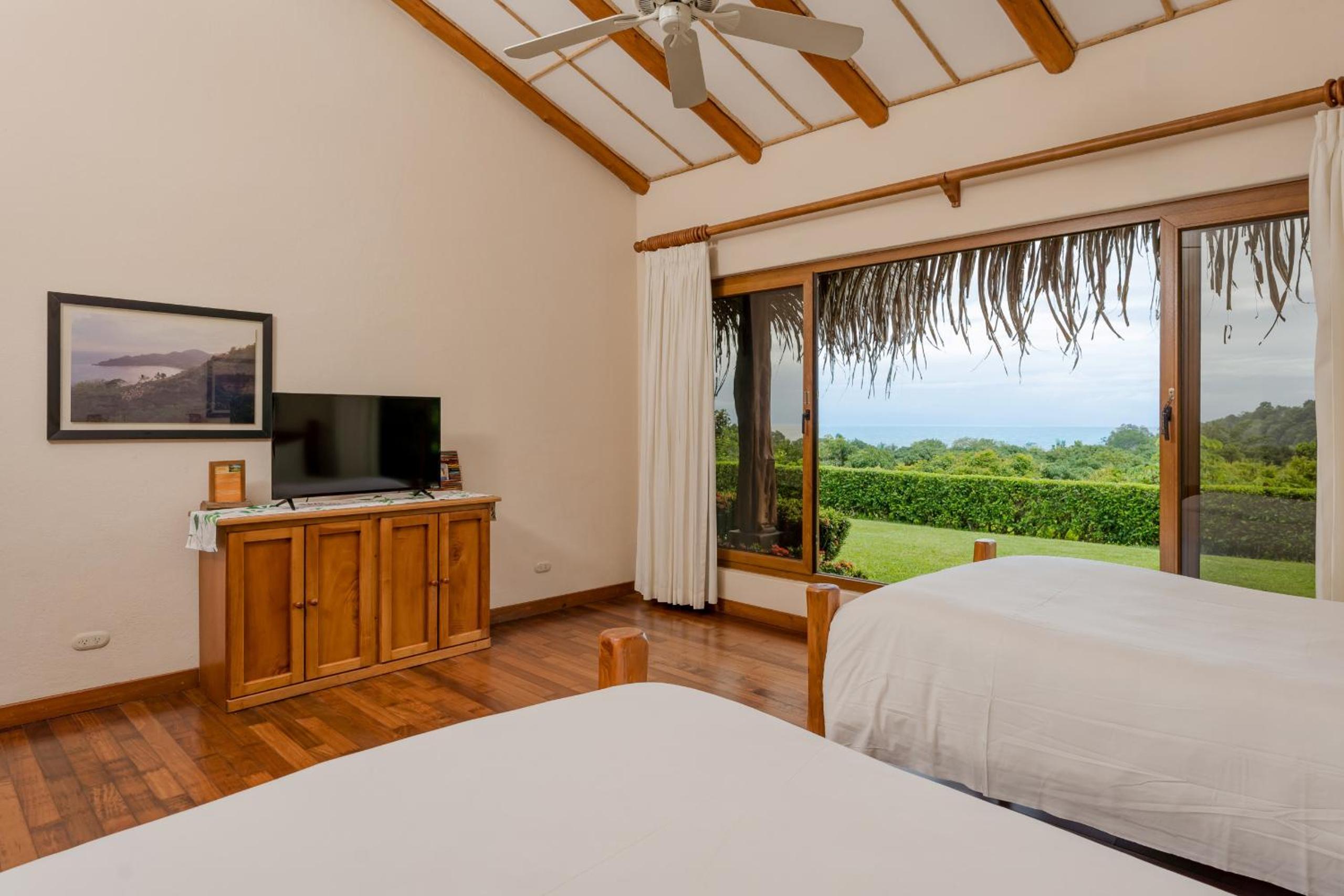 Three Bedroom Villa - Jacaranda